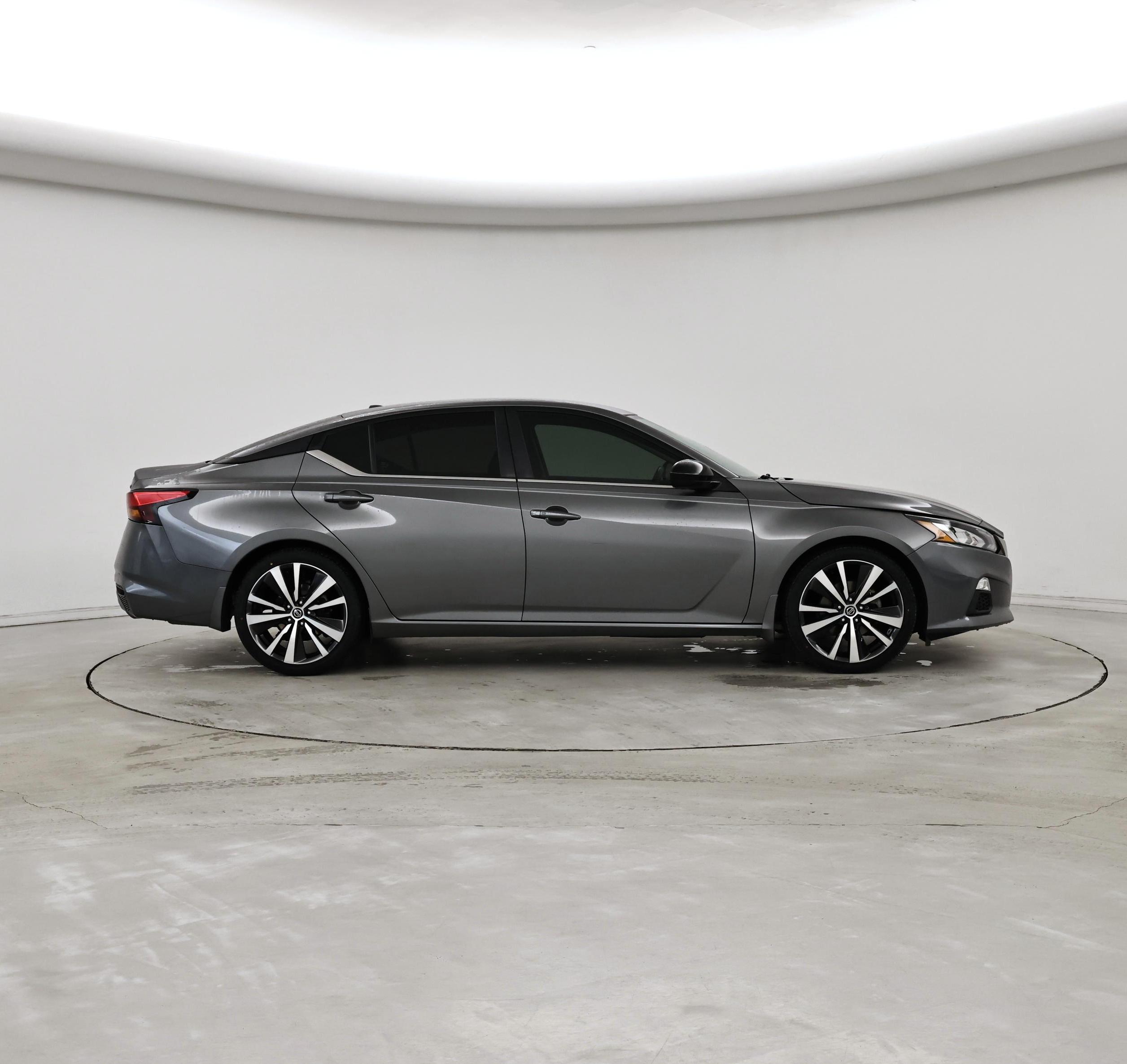 Thumbnail: 2022 Nissan Altima - 7