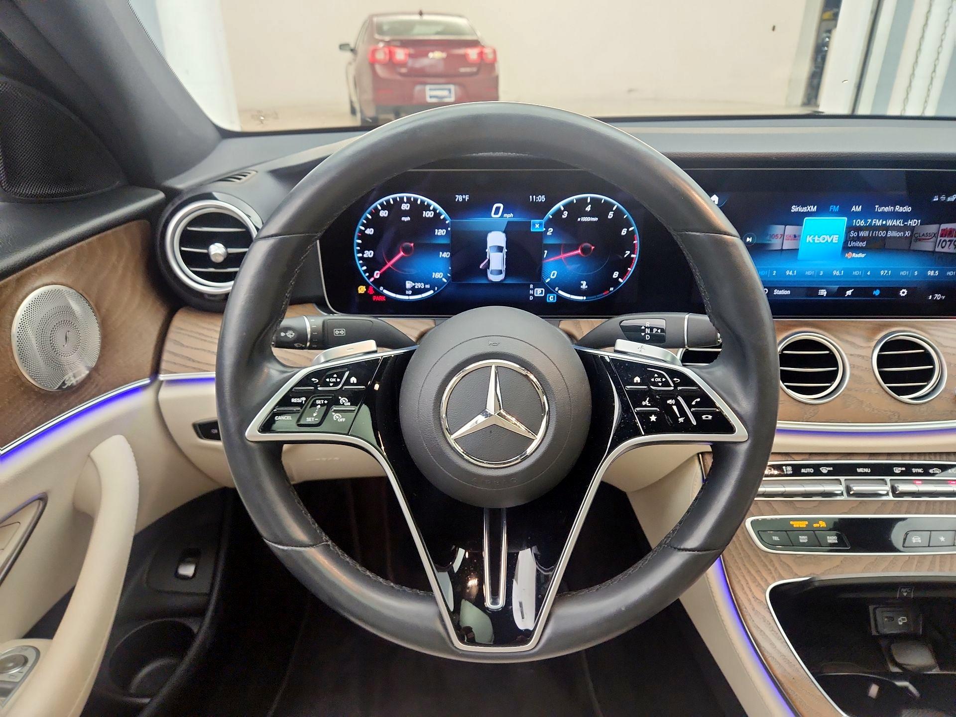 Thumbnail: 2022 Mercedes-Benz E-Class - 10