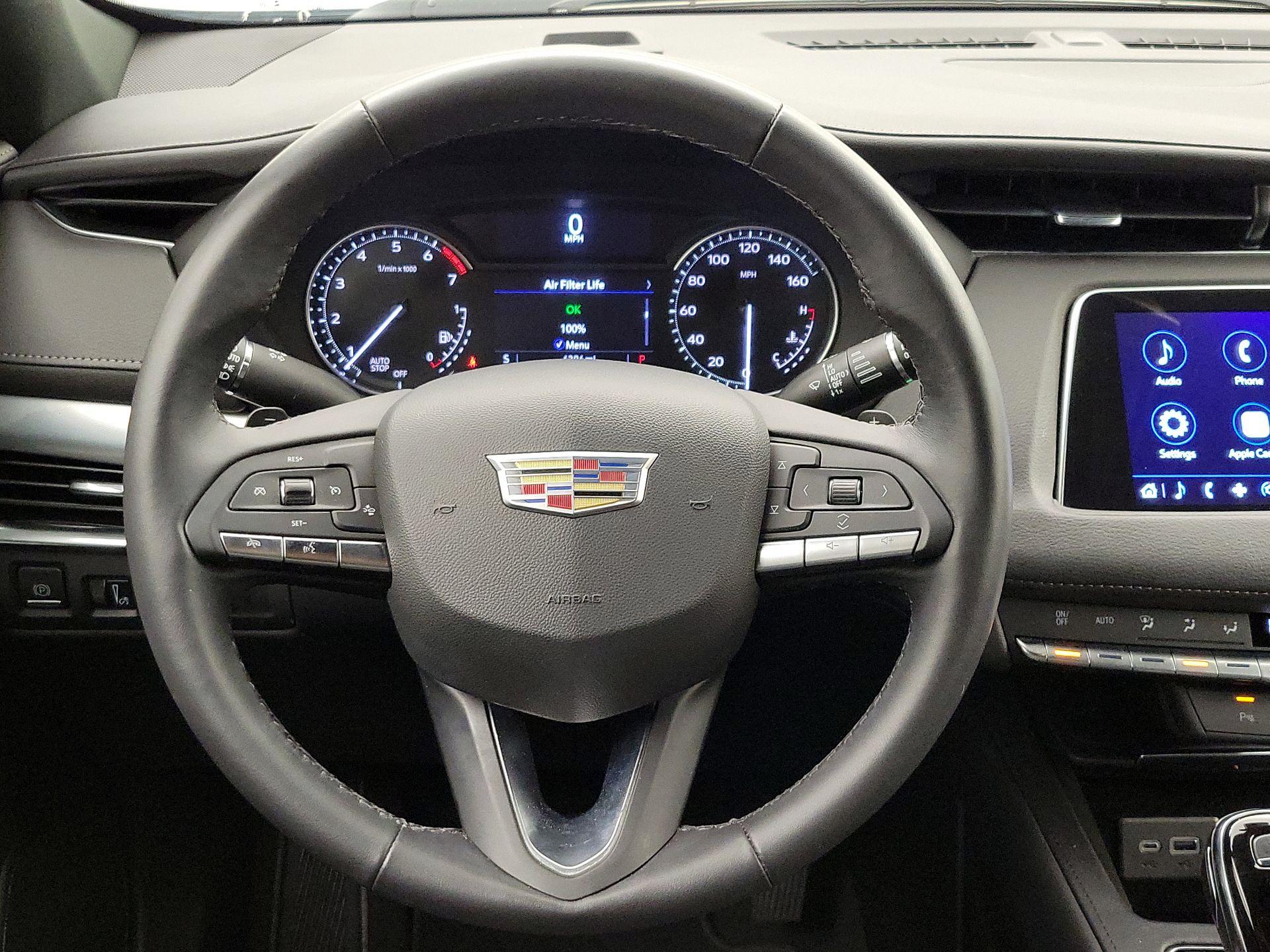 Thumbnail: 2023 Cadillac XT4 - 10