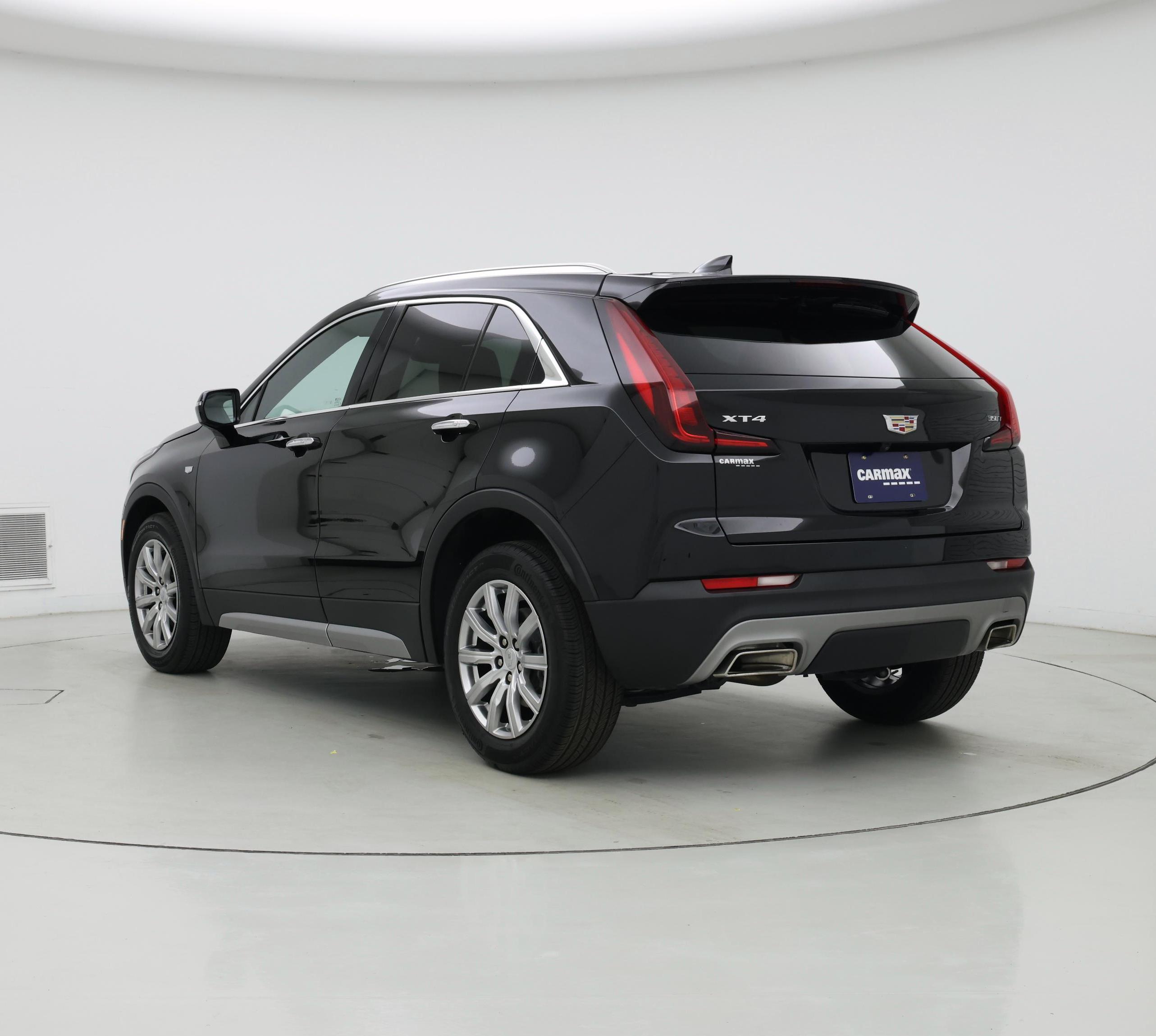 Thumbnail: 2023 Cadillac XT4 - 2