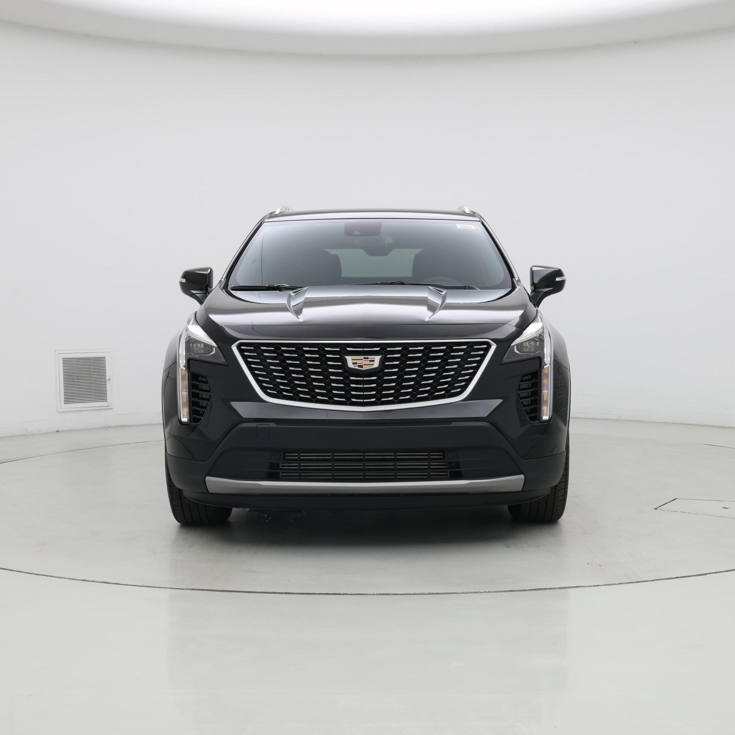 Thumbnail: 2023 Cadillac XT4 - 5