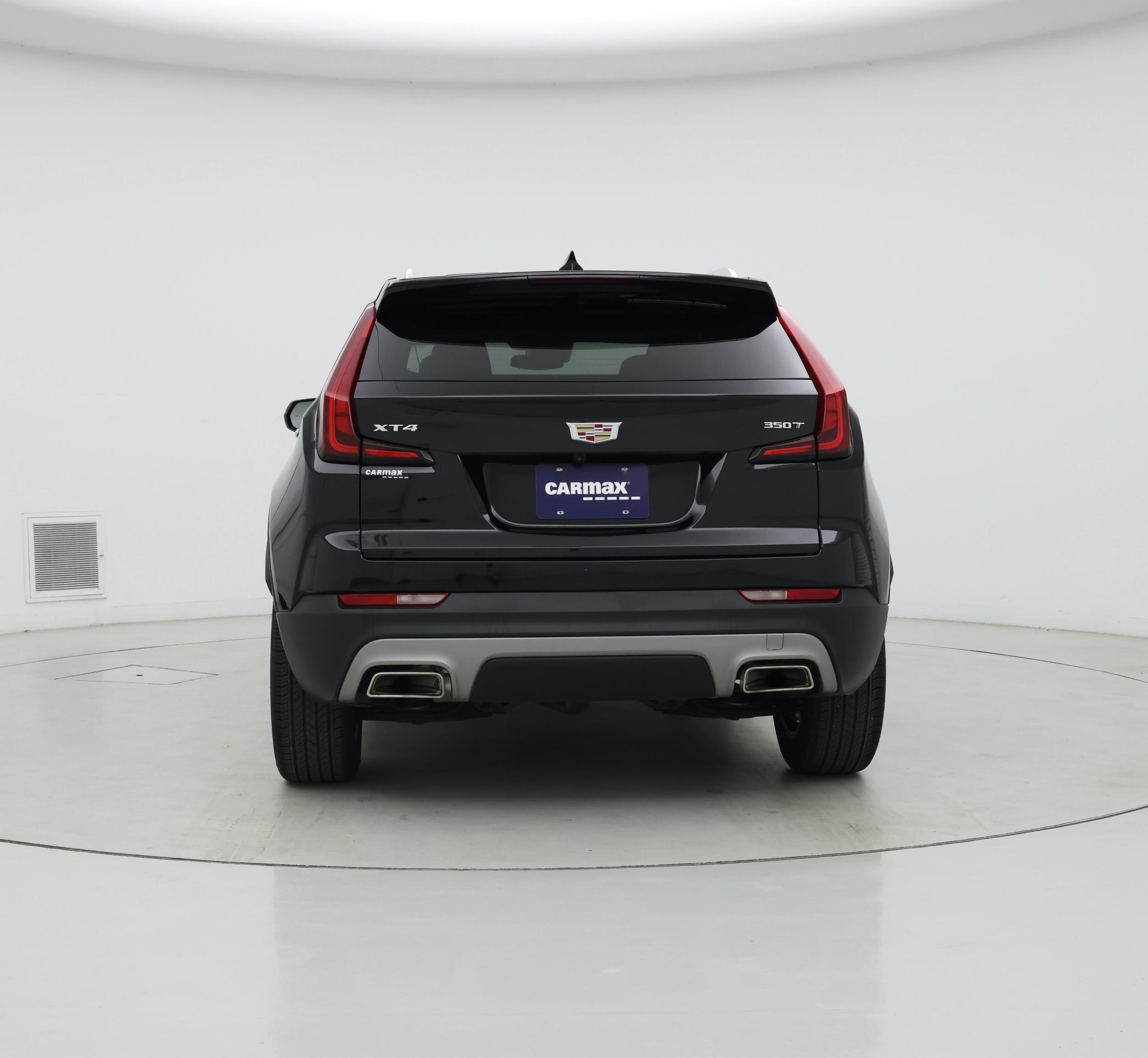 Thumbnail: 2023 Cadillac XT4 - 6