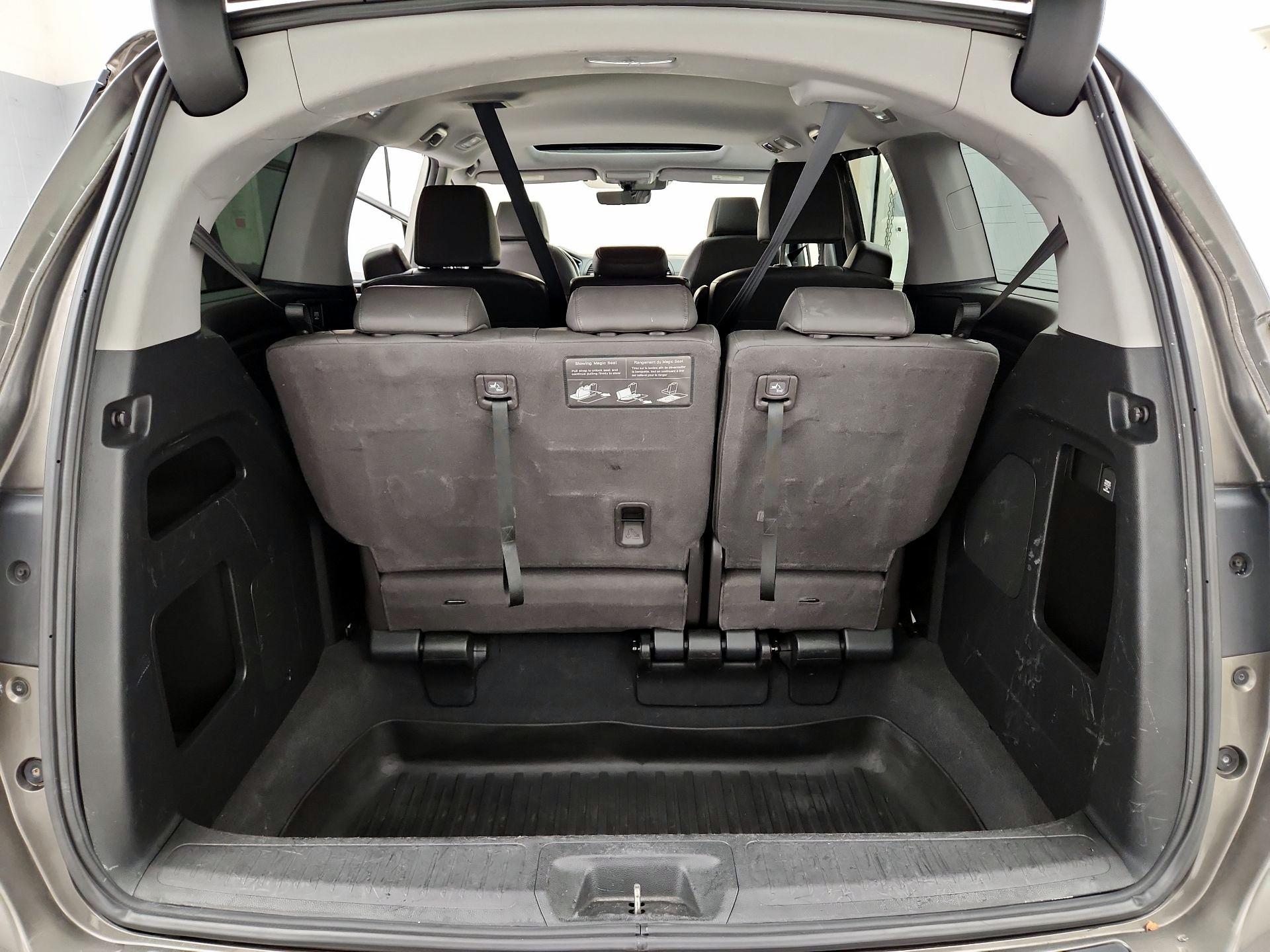 Thumbnail: 2020 Honda Odyssey - 20