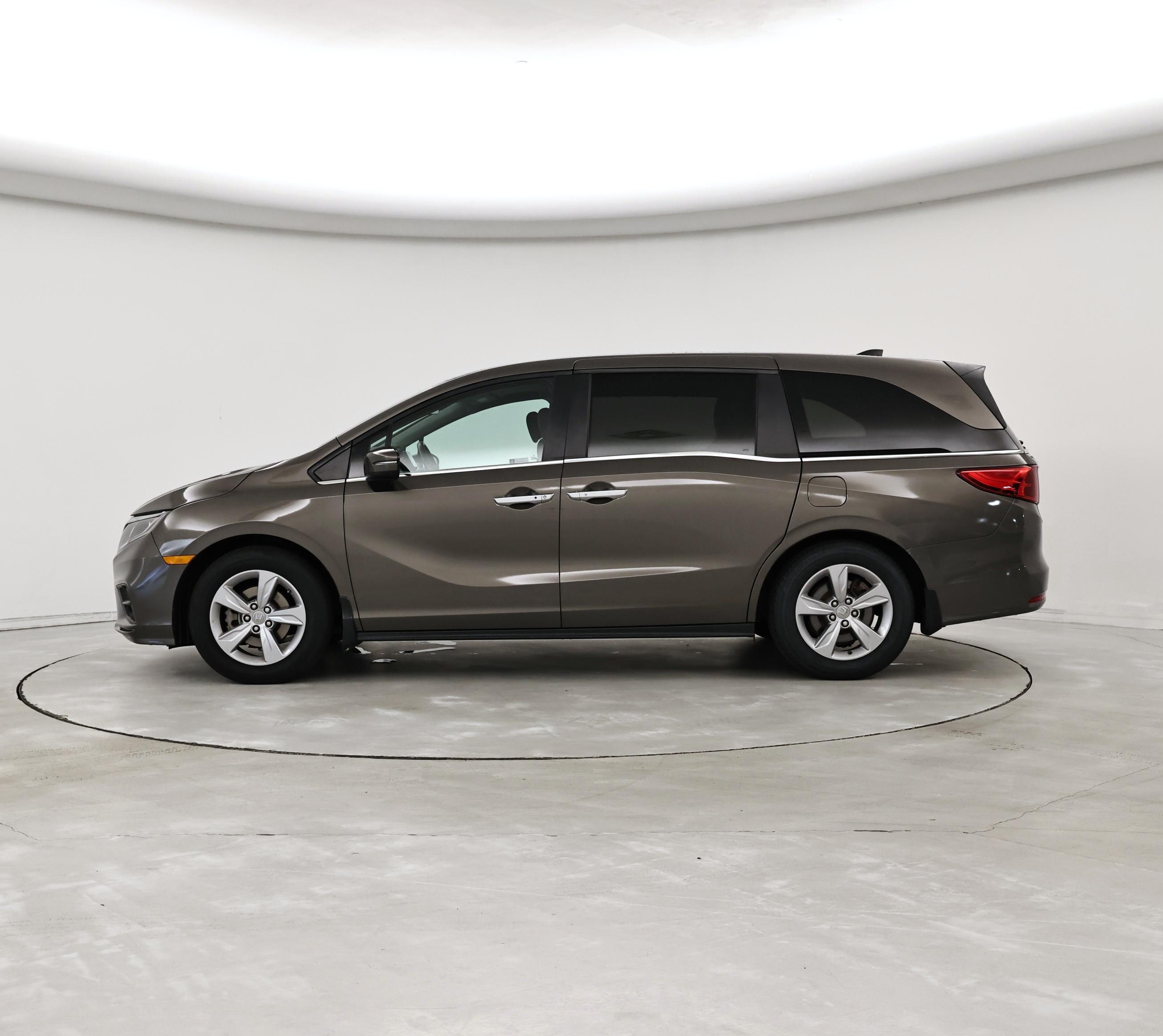 Thumbnail: 2020 Honda Odyssey - 3