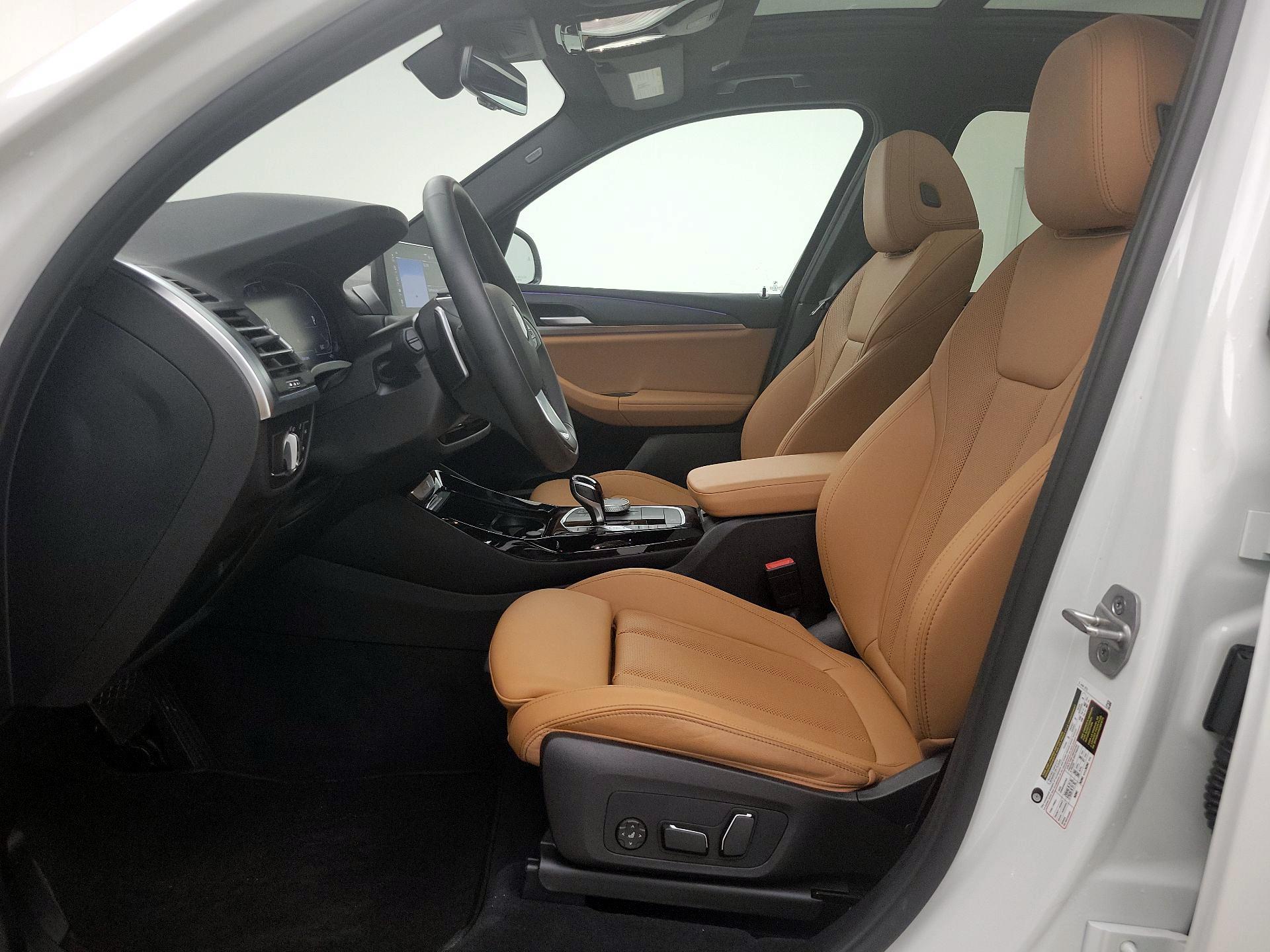 Thumbnail: 2024 BMW X3 - 11
