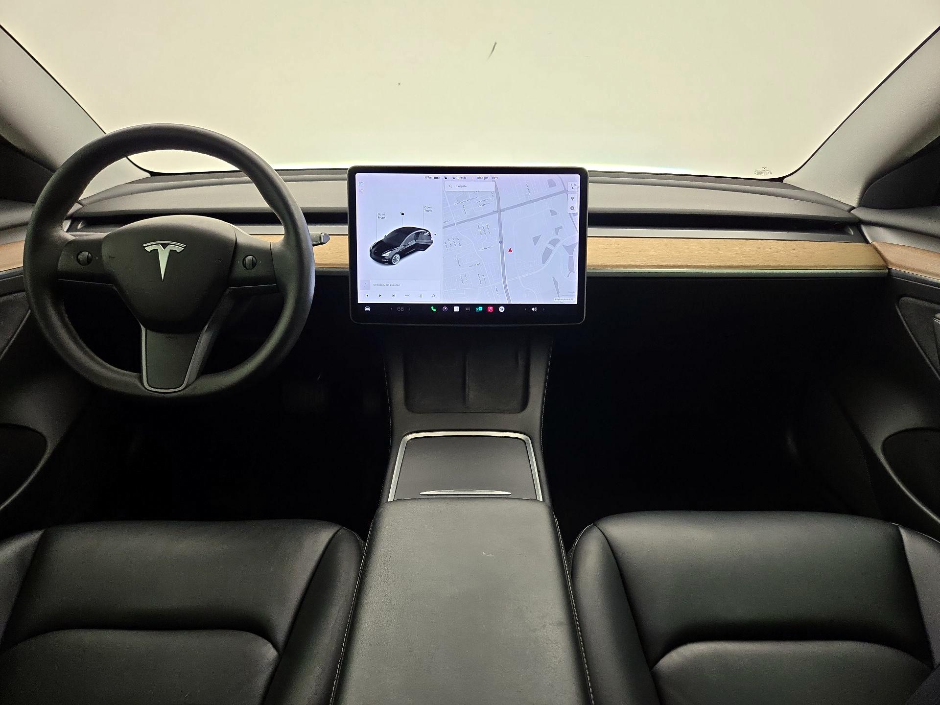 Thumbnail: 2021 Tesla Model 3 - 9