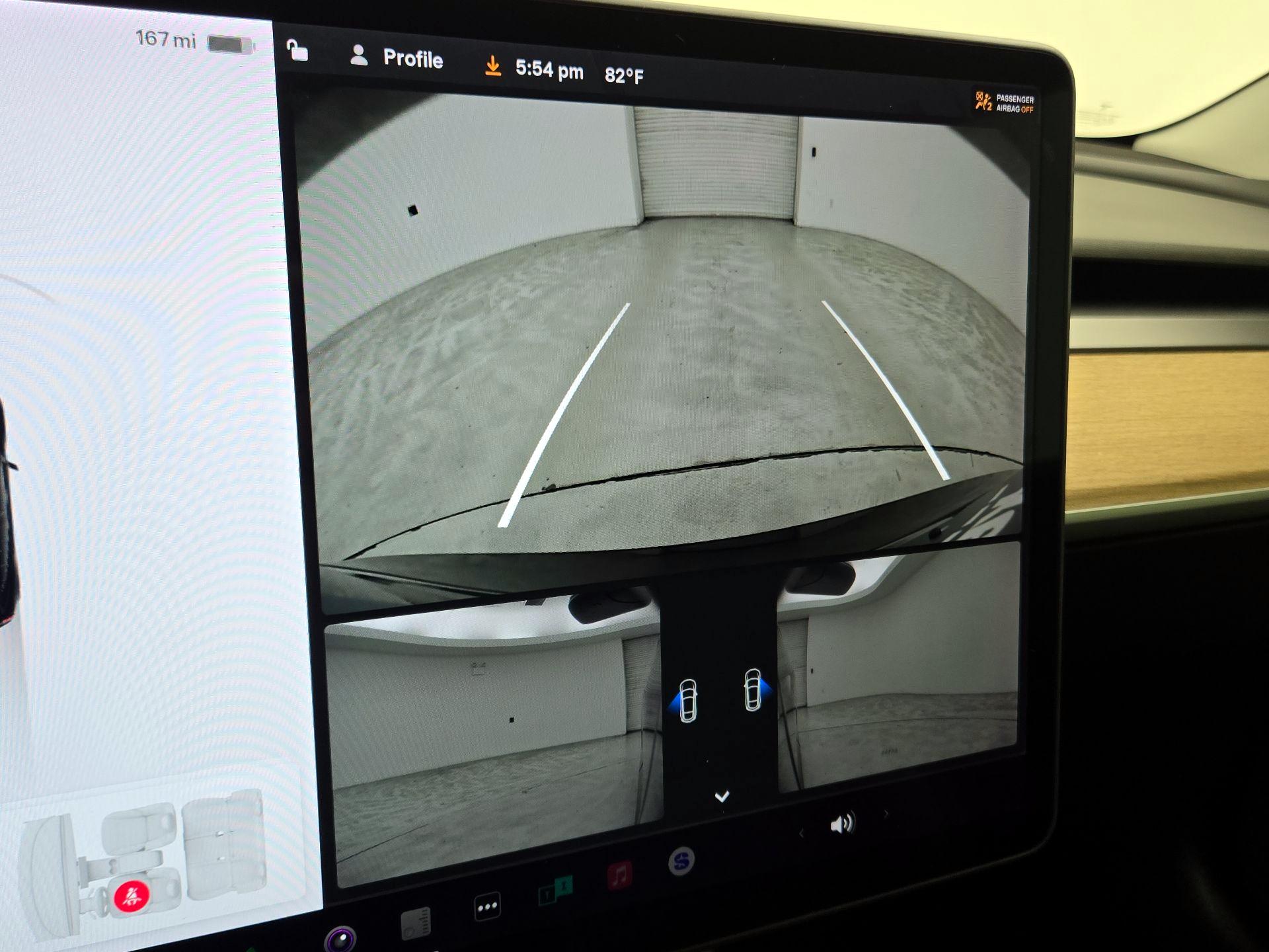 Thumbnail: 2021 Tesla Model 3 - 15