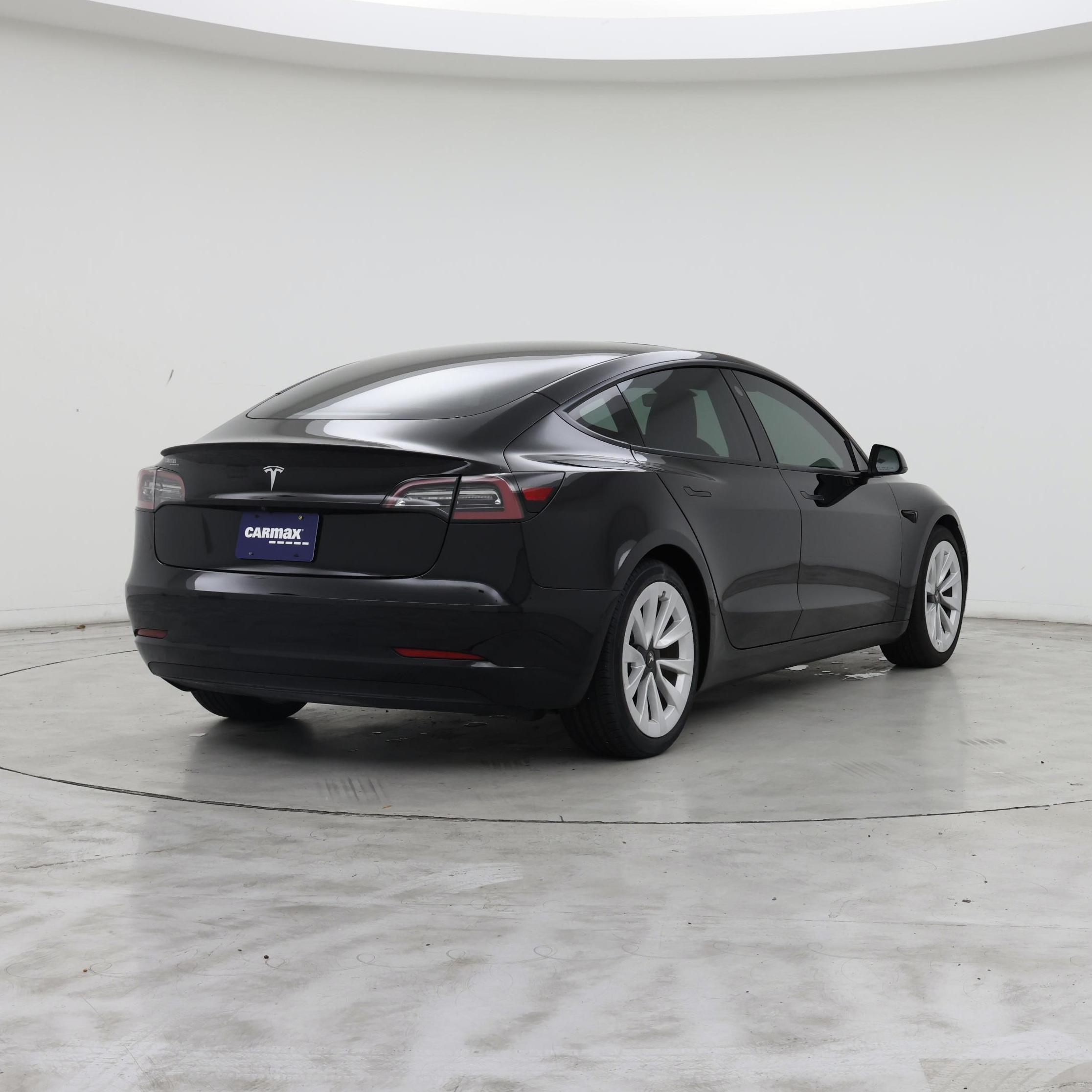 Thumbnail: 2021 Tesla Model 3 - 8
