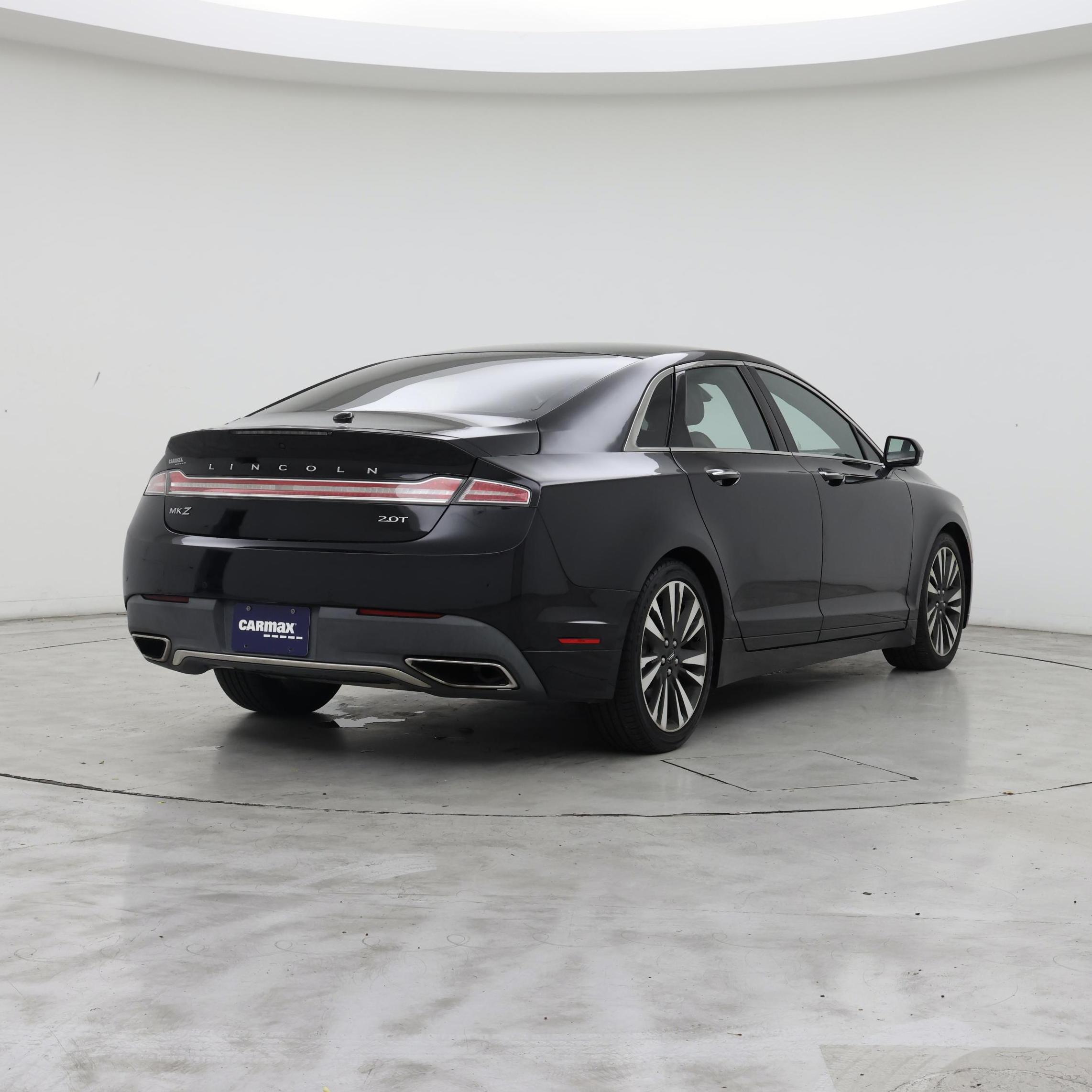 Thumbnail: 2017 Lincoln MKZ - 8