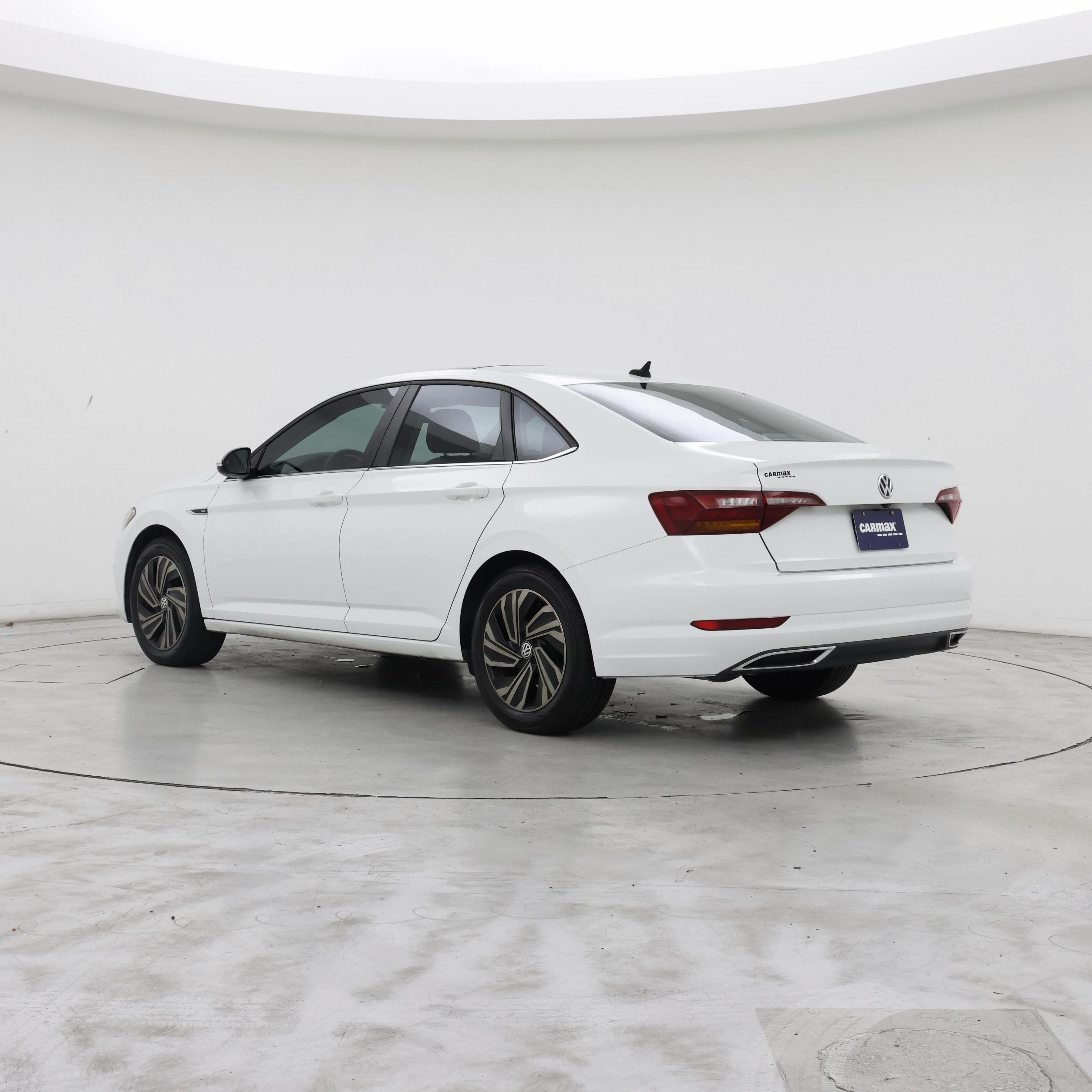 Thumbnail: 2019 Volkswagen Jetta - 2