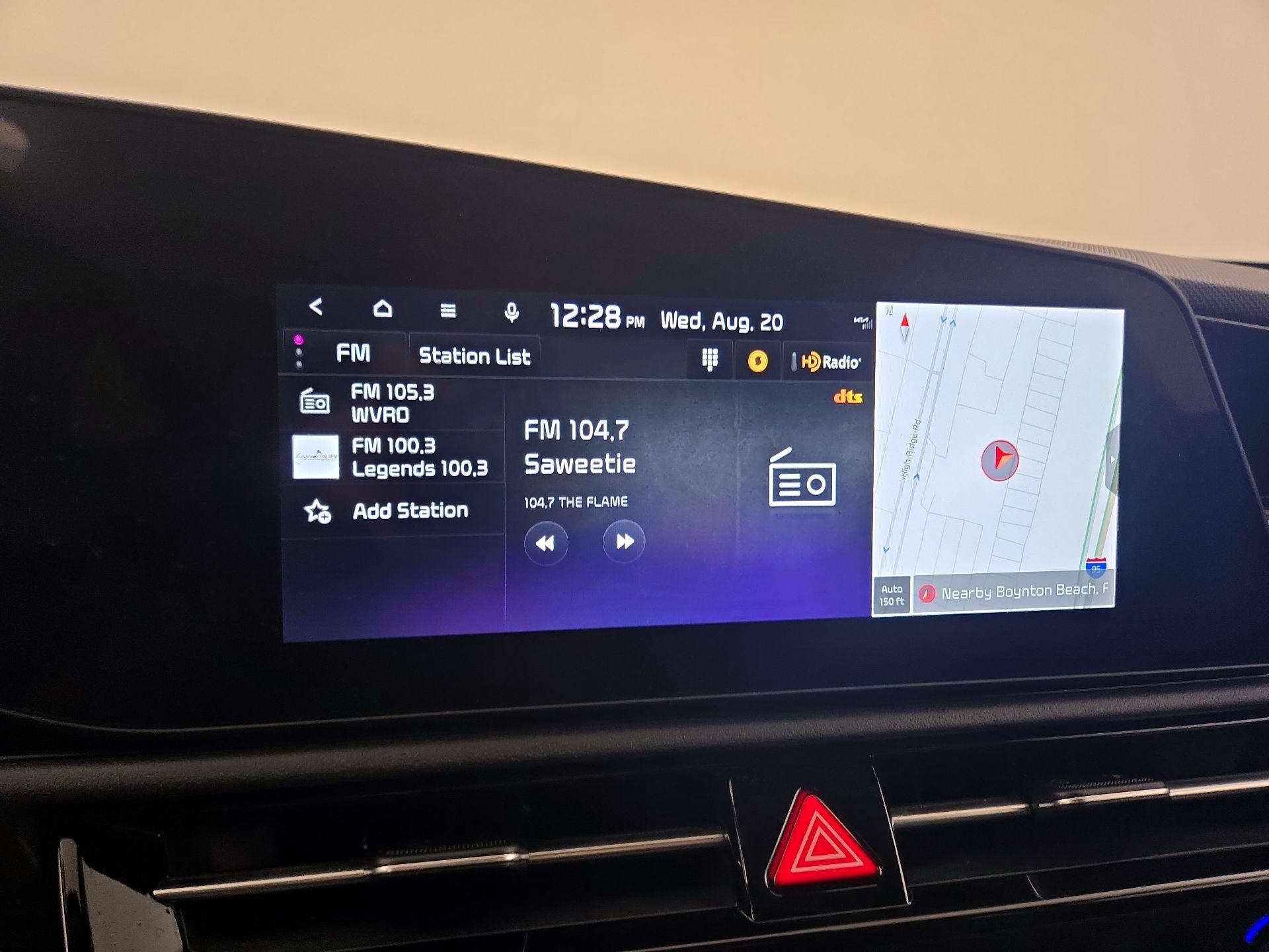 Thumbnail: 2024 Kia Niro - 16