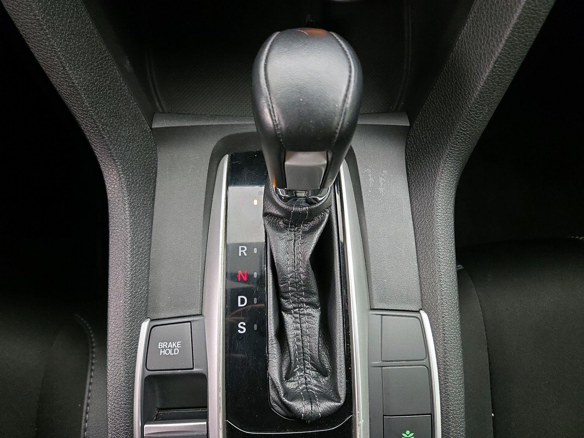 Thumbnail: 2019 Honda Civic - 17