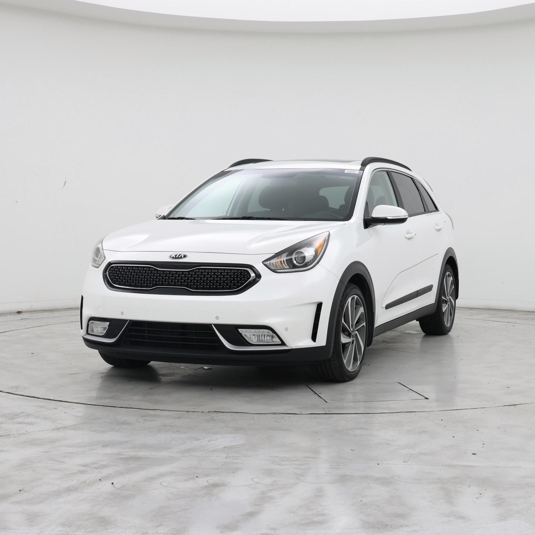 Thumbnail: 2017 Kia Niro - 4