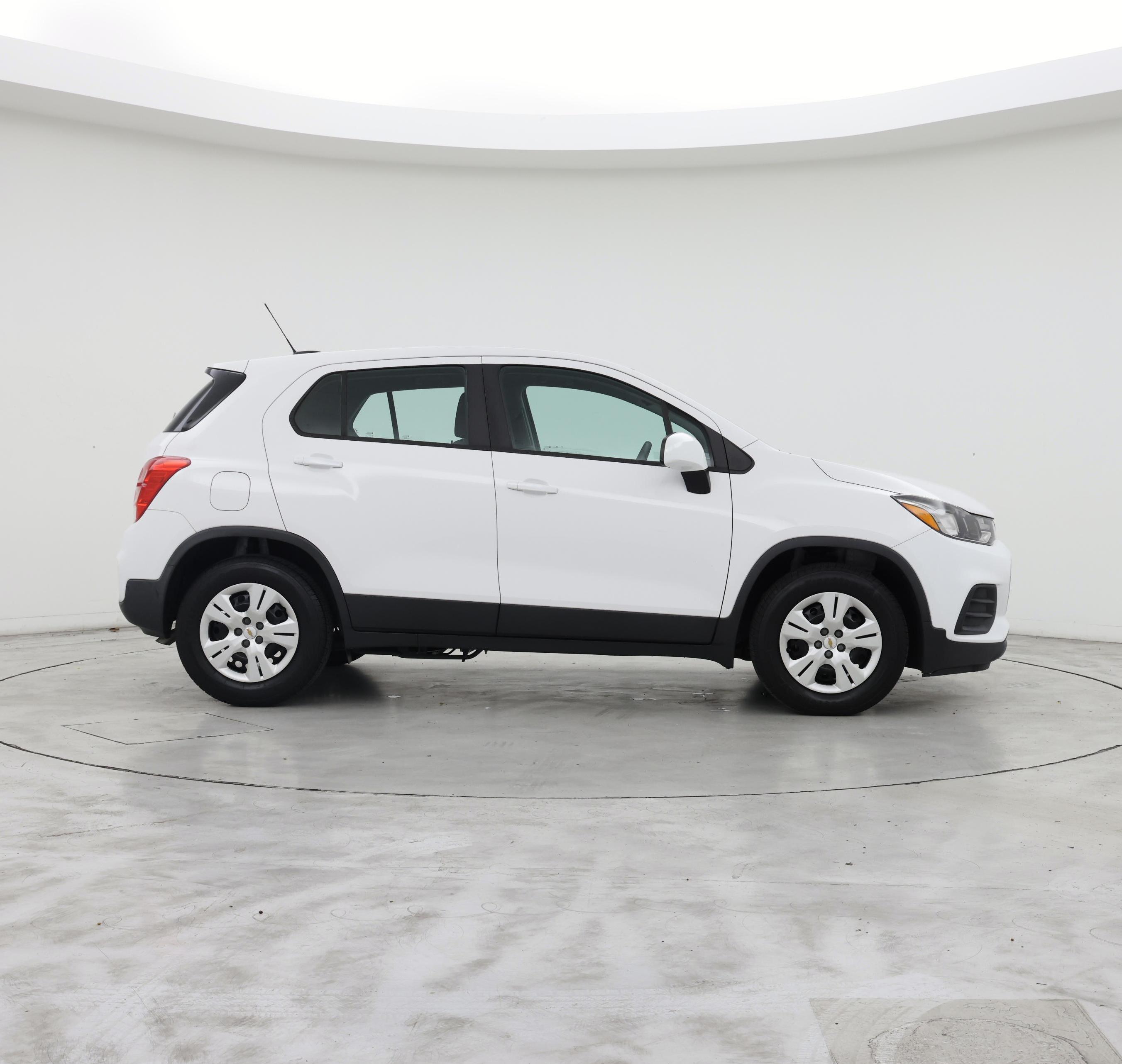 Thumbnail: 2017 Chevrolet Trax - 7