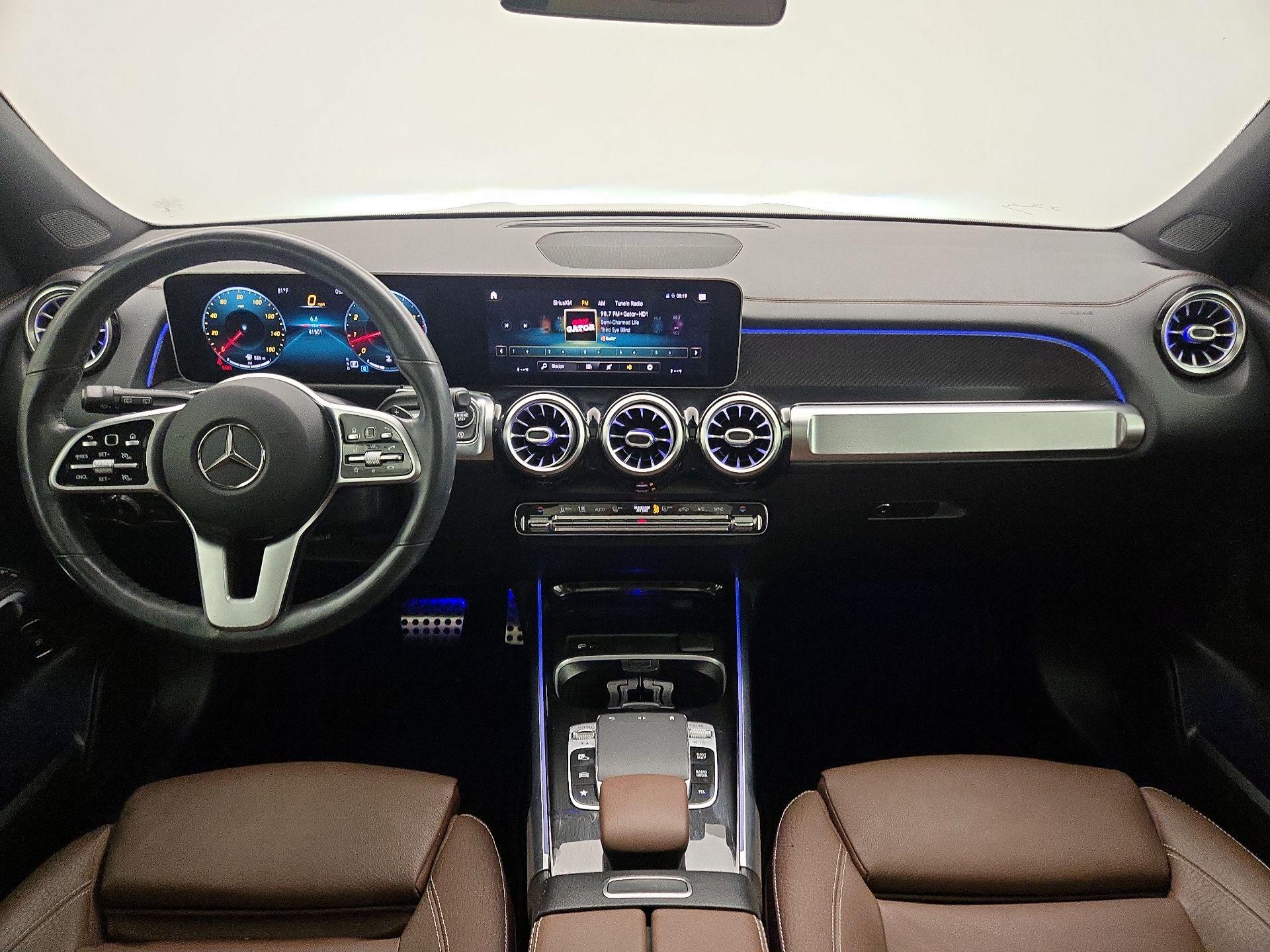 Thumbnail: 2020 Mercedes-Benz GLB - 9