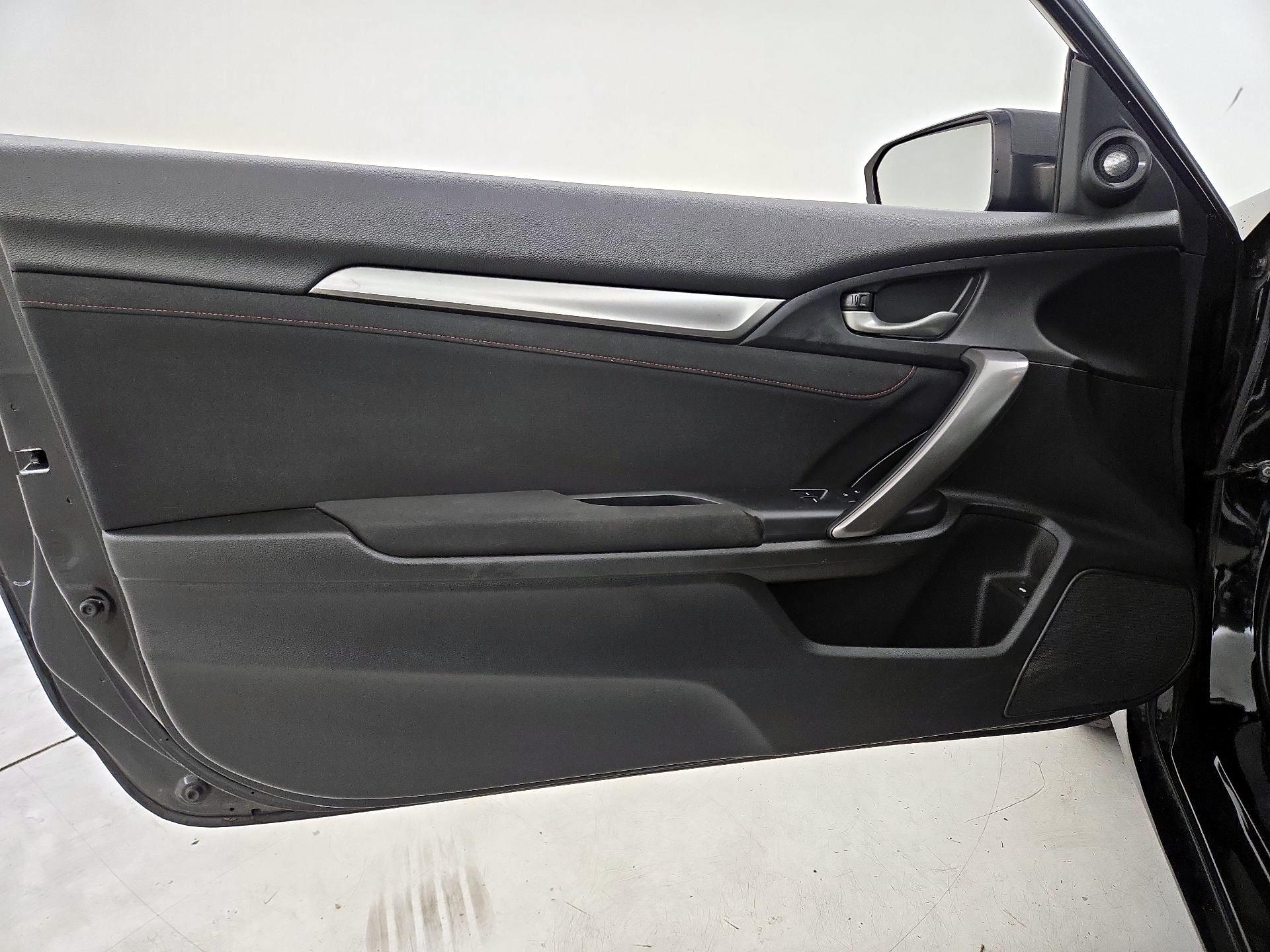 Thumbnail: 2018 Honda Civic - 12