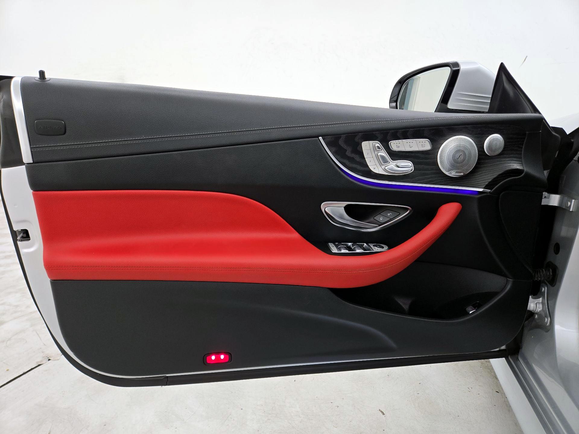 Thumbnail: 2020 Mercedes-Benz E-Class - 12