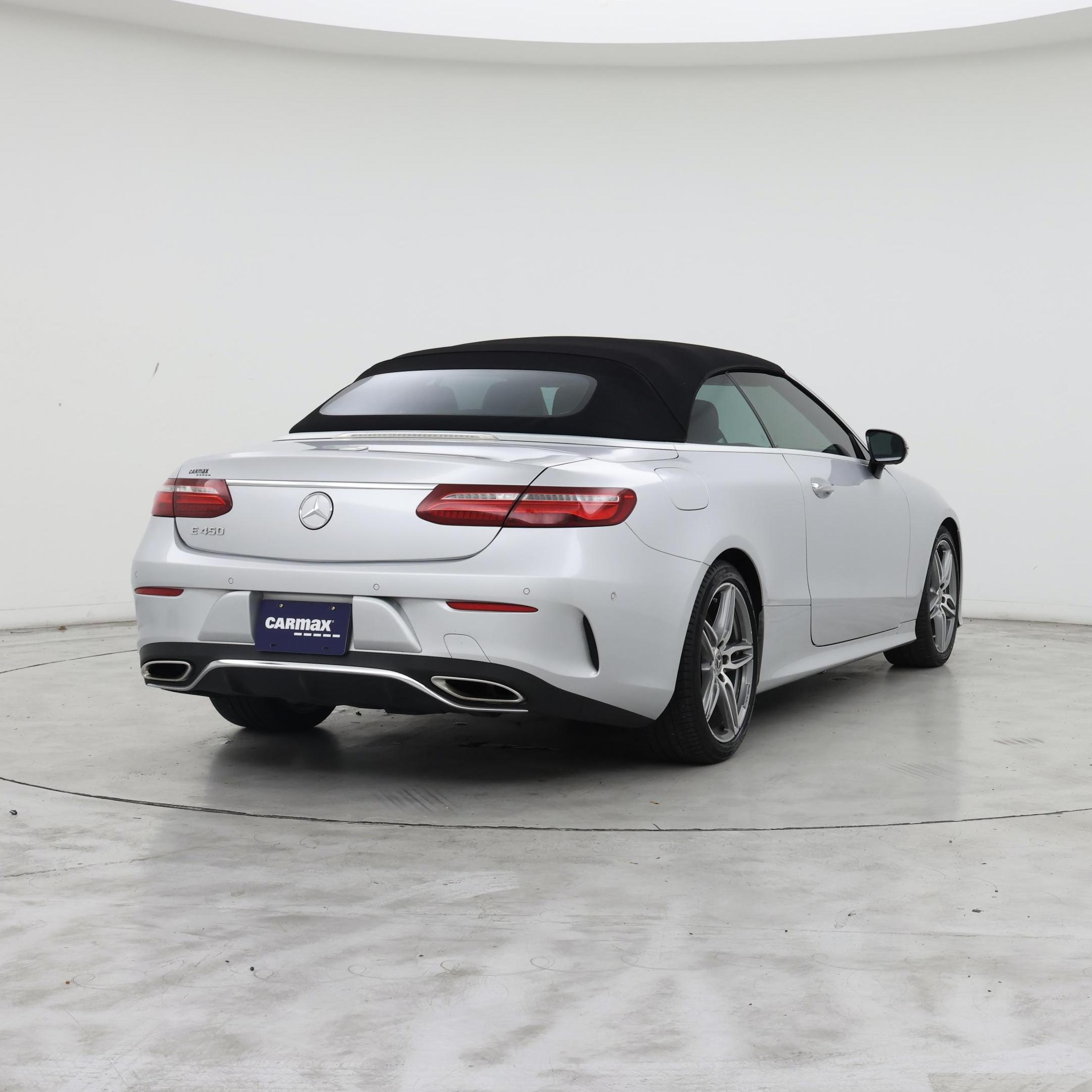 Thumbnail: 2020 Mercedes-Benz E-Class - 8