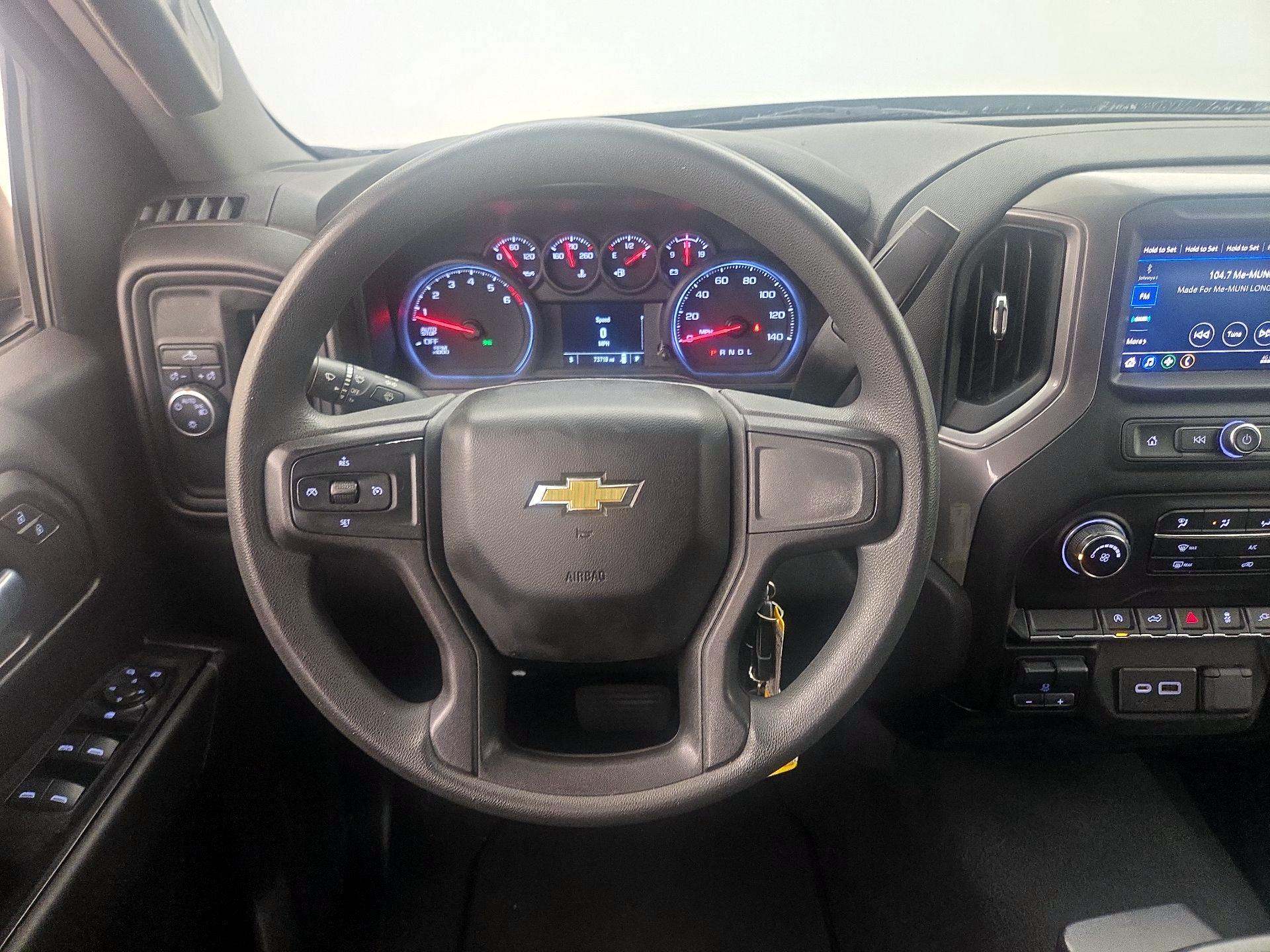 Thumbnail: 2021 Chevrolet Silverado 1500 - 10