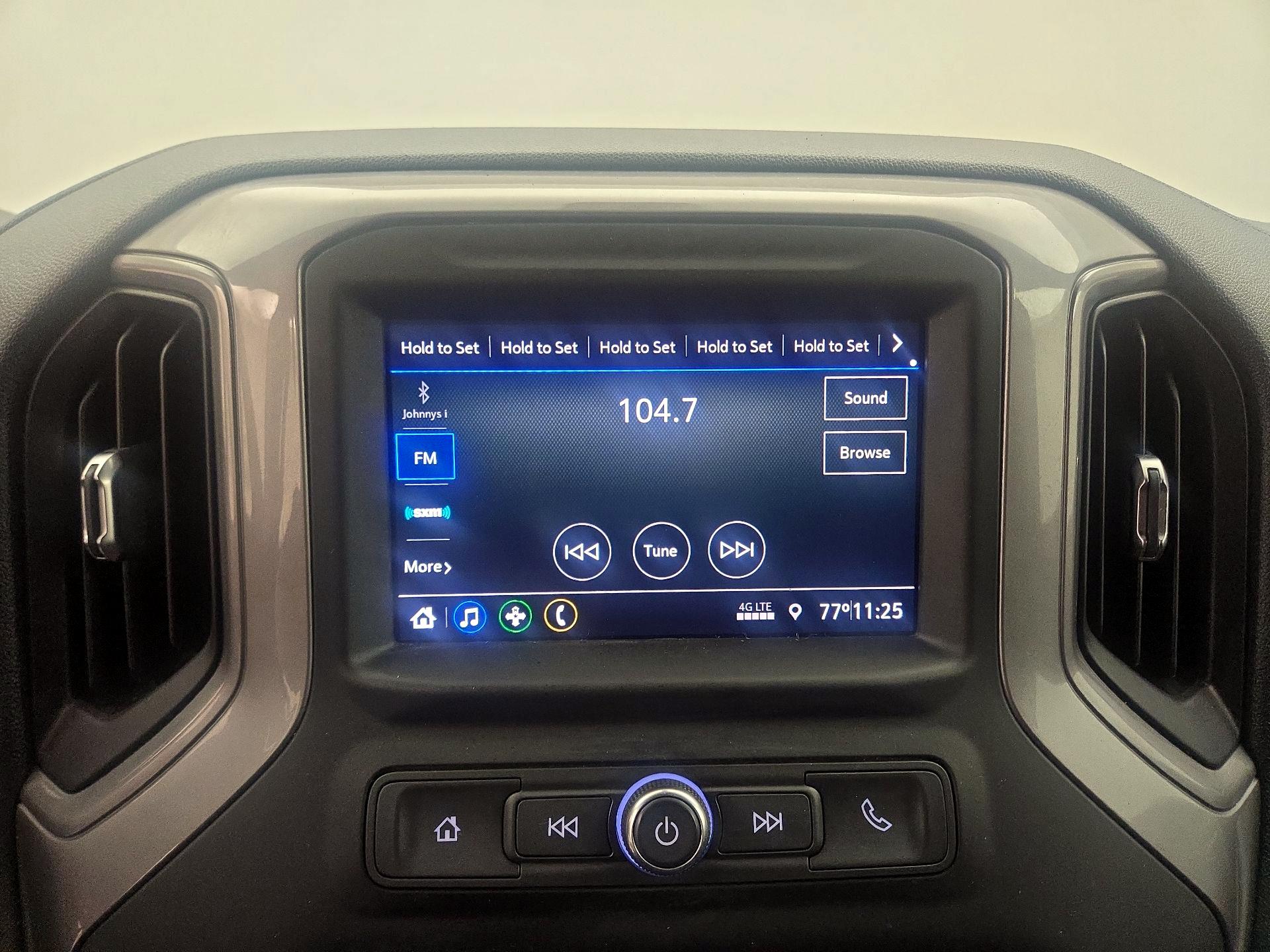Thumbnail: 2021 Chevrolet Silverado 1500 - 15