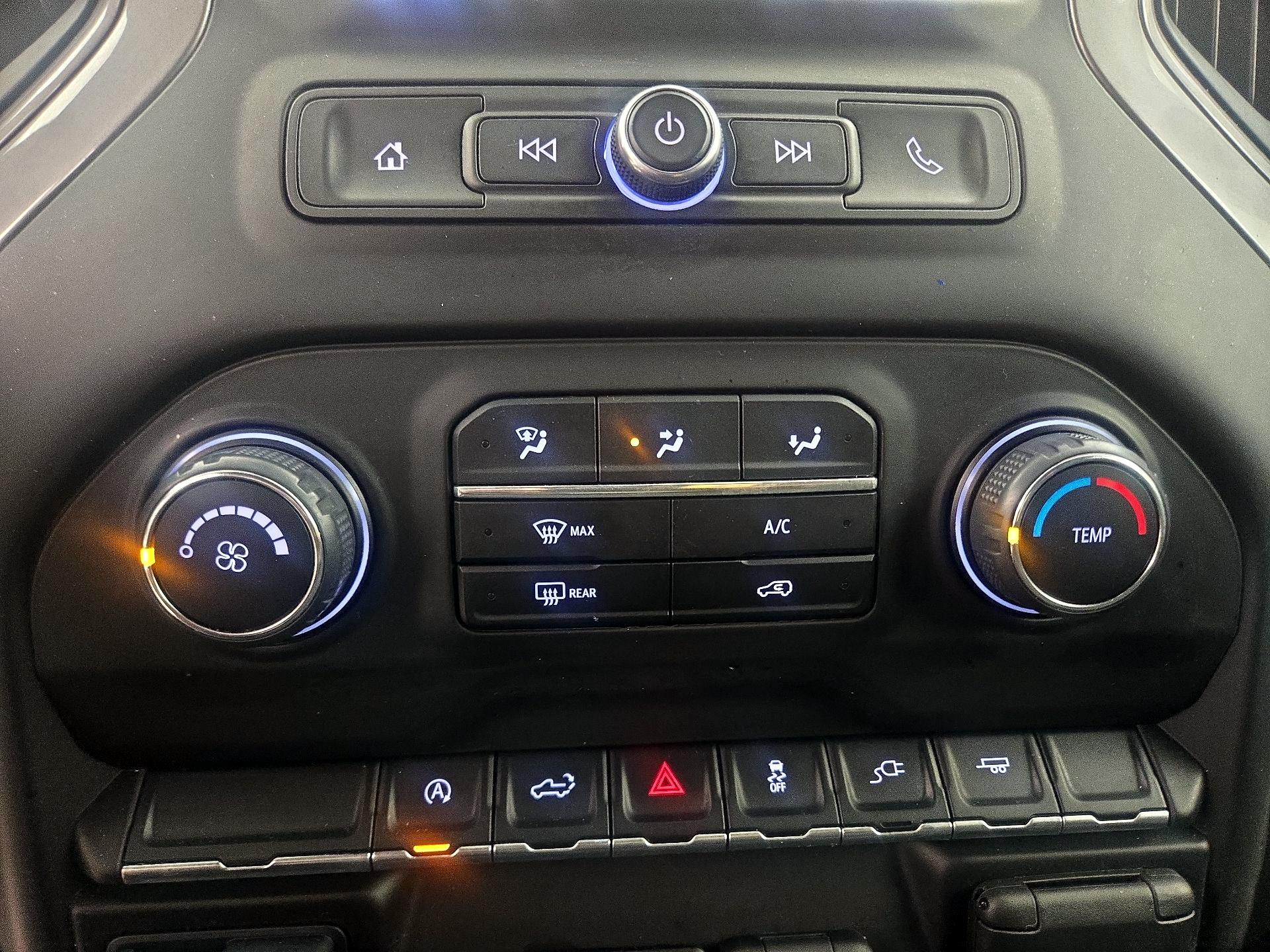 Thumbnail: 2021 Chevrolet Silverado 1500 - 16