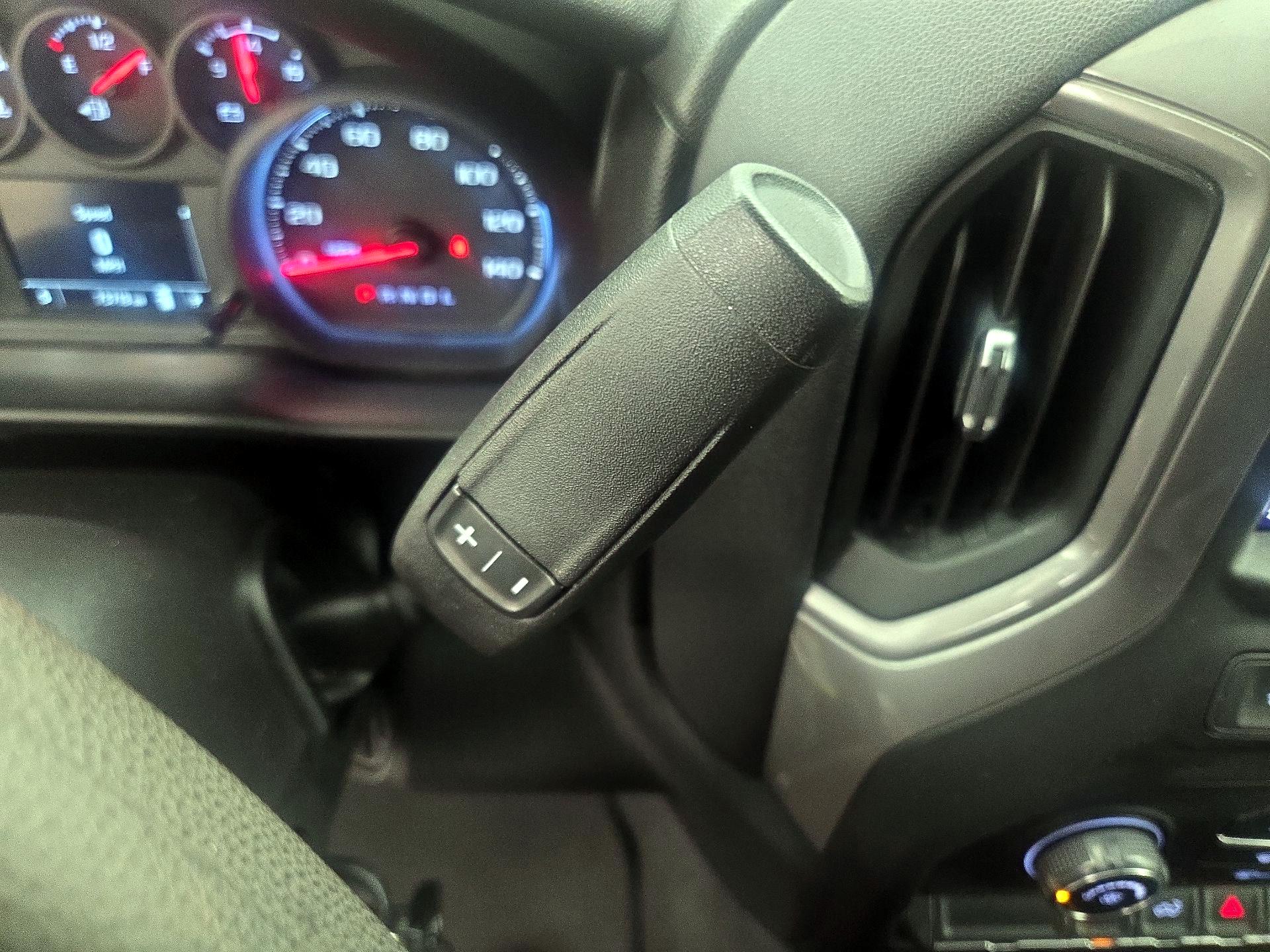 Thumbnail: 2021 Chevrolet Silverado 1500 - 17