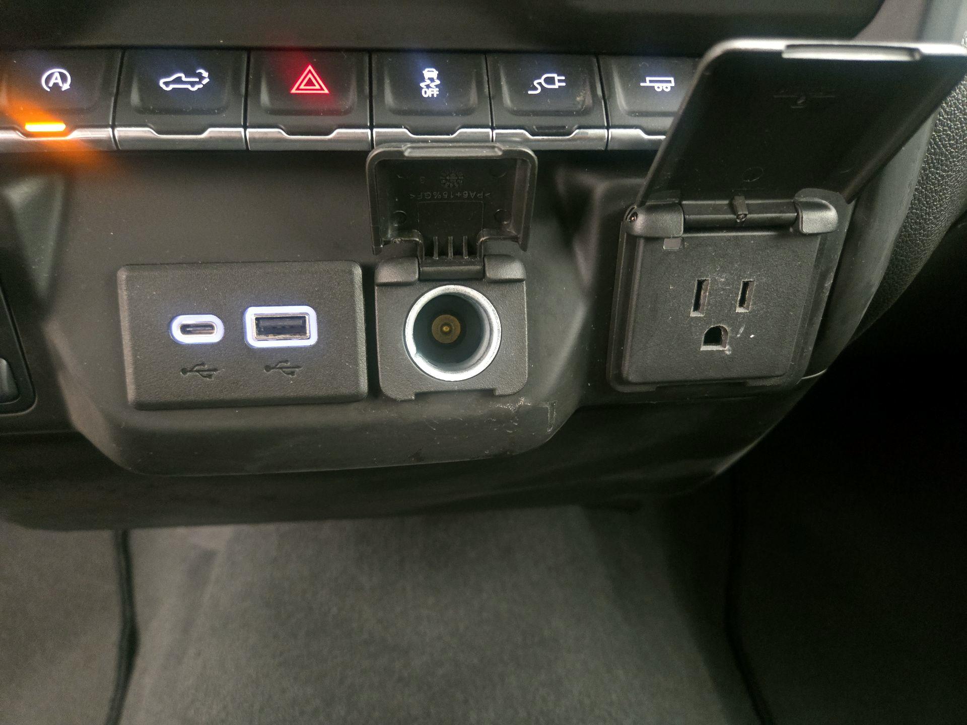 Thumbnail: 2021 Chevrolet Silverado 1500 - 18