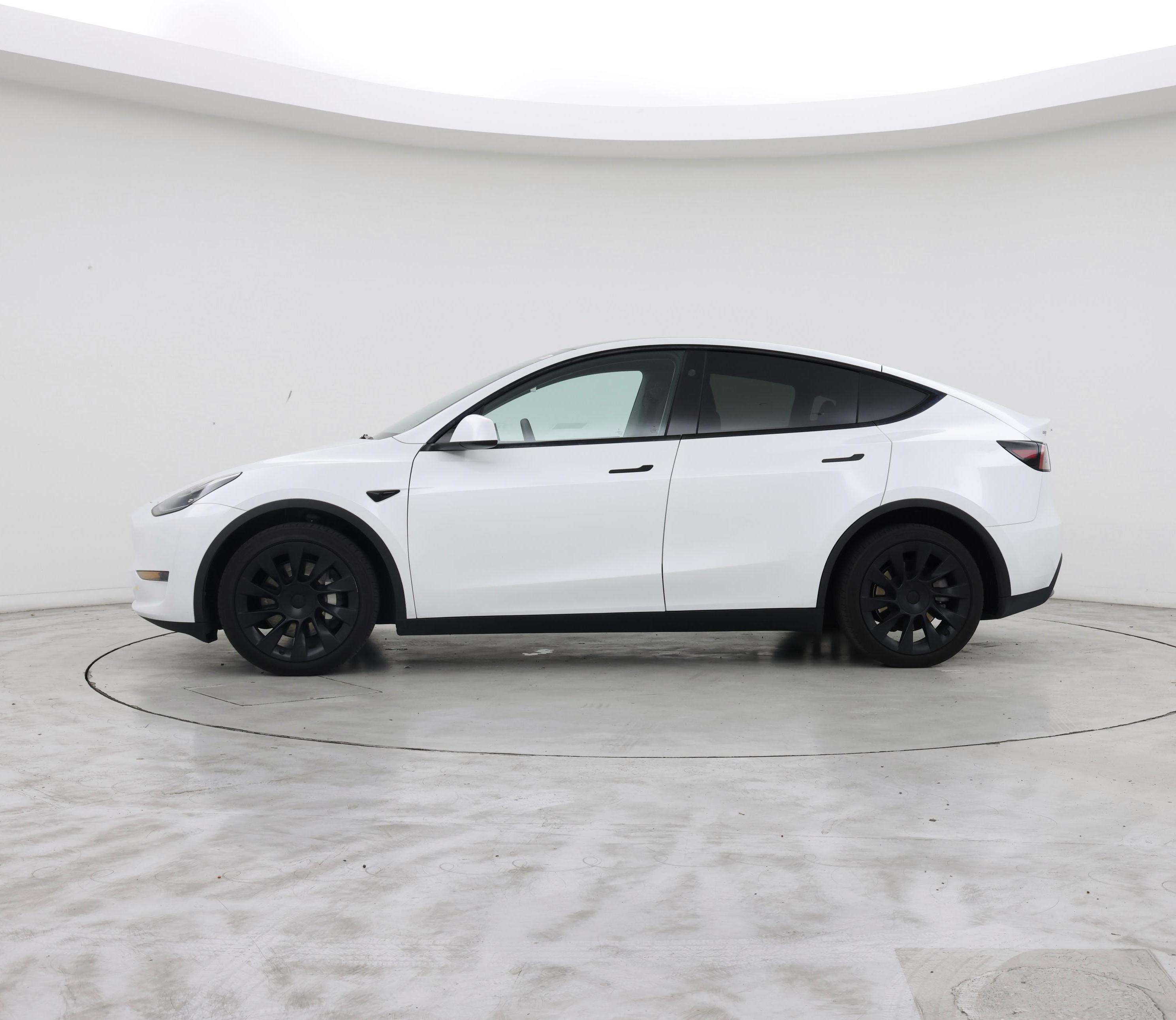 Thumbnail: 2023 Tesla Model Y - 3