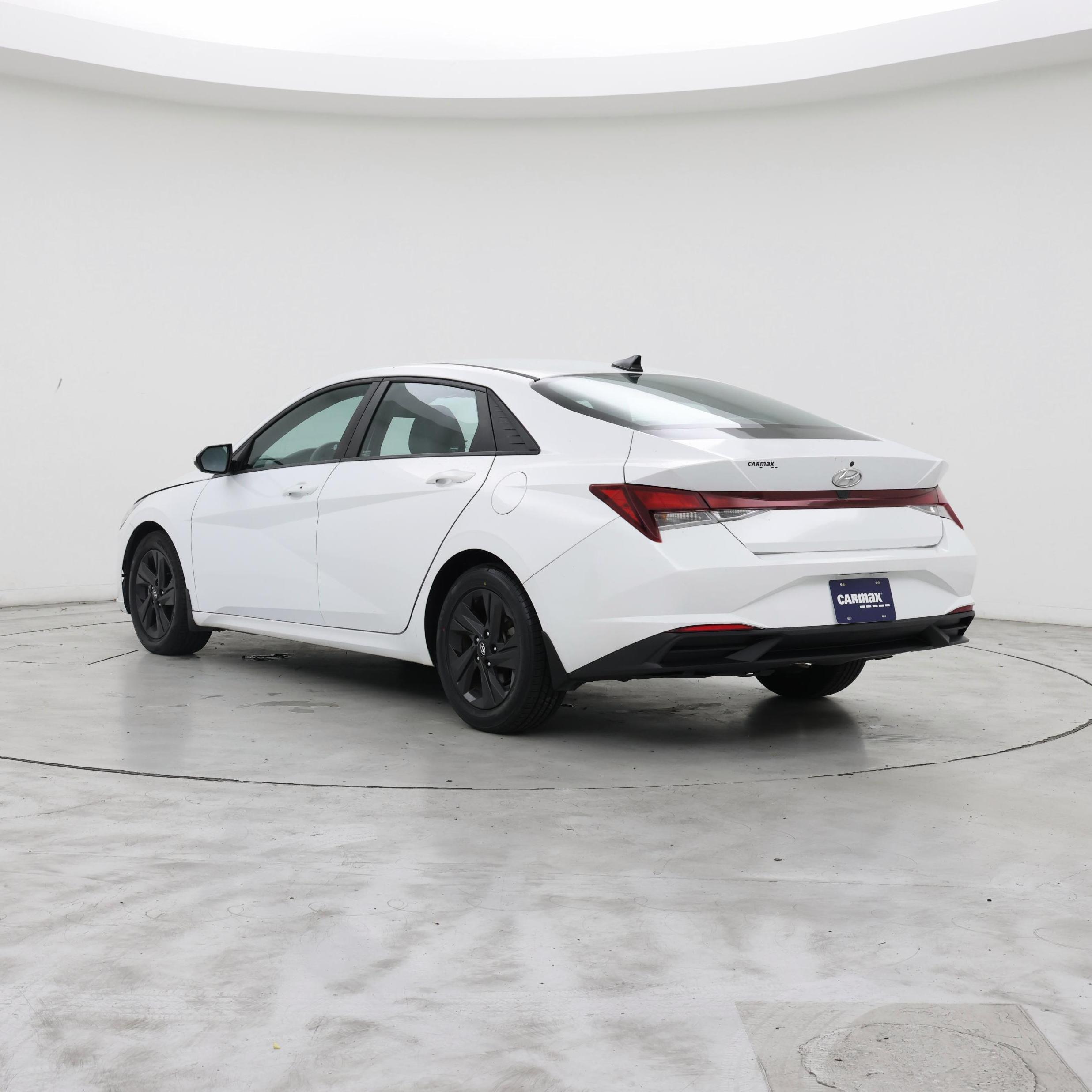 Thumbnail: 2022 Hyundai Elantra - 2