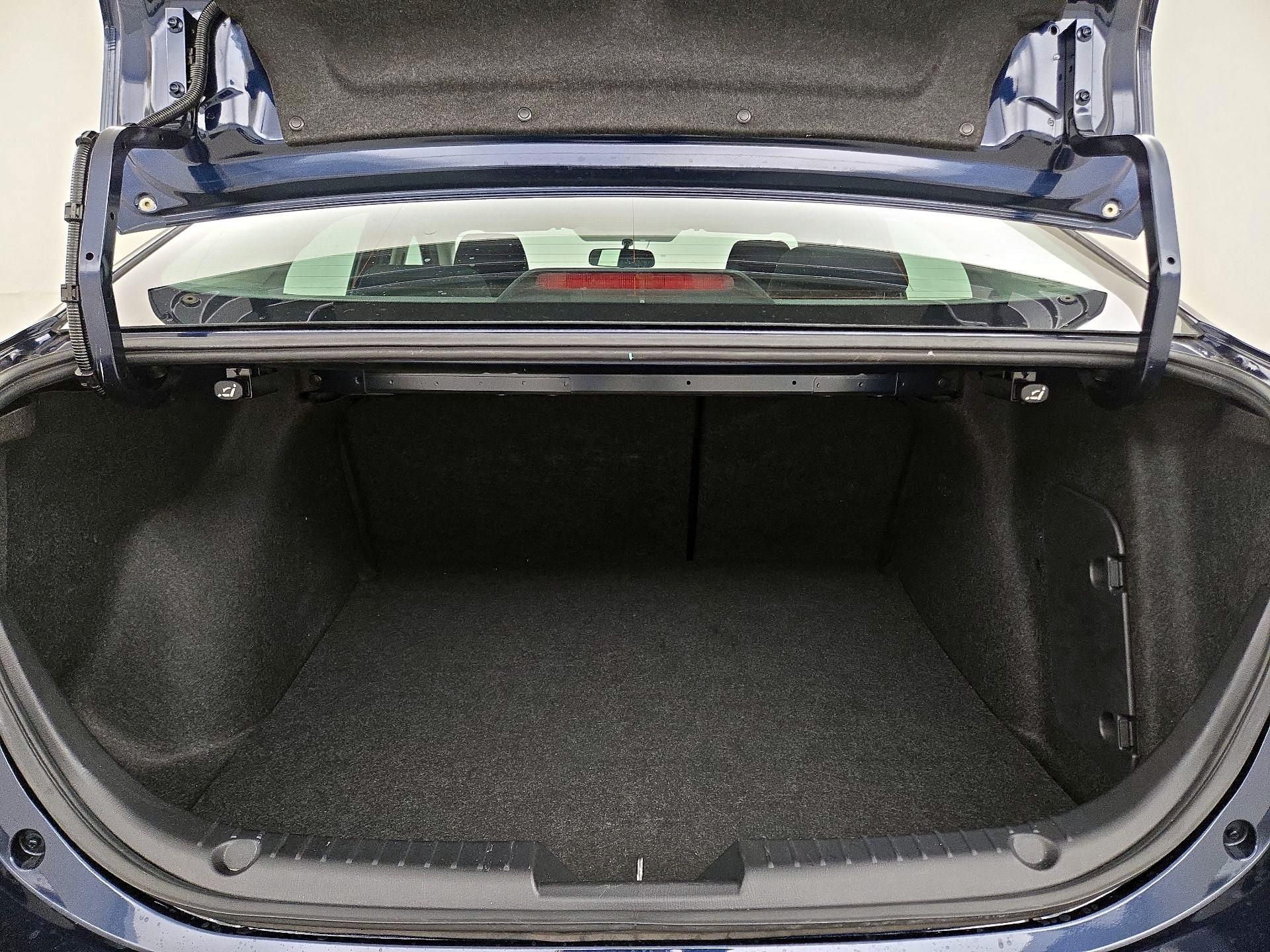 Thumbnail: 2015 Mazda Mazda3 - 20