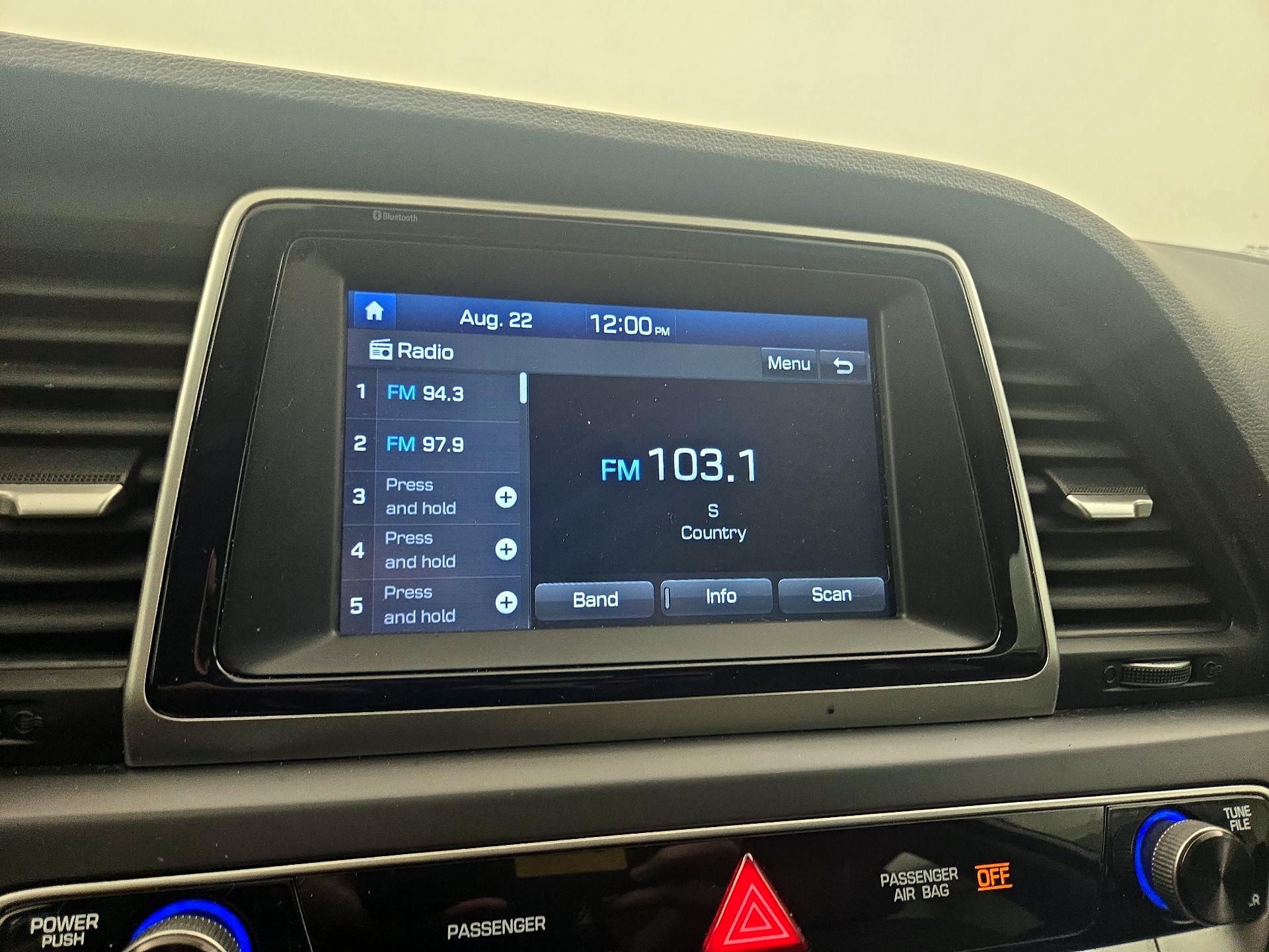 Thumbnail: 2019 Hyundai Sonata - 15