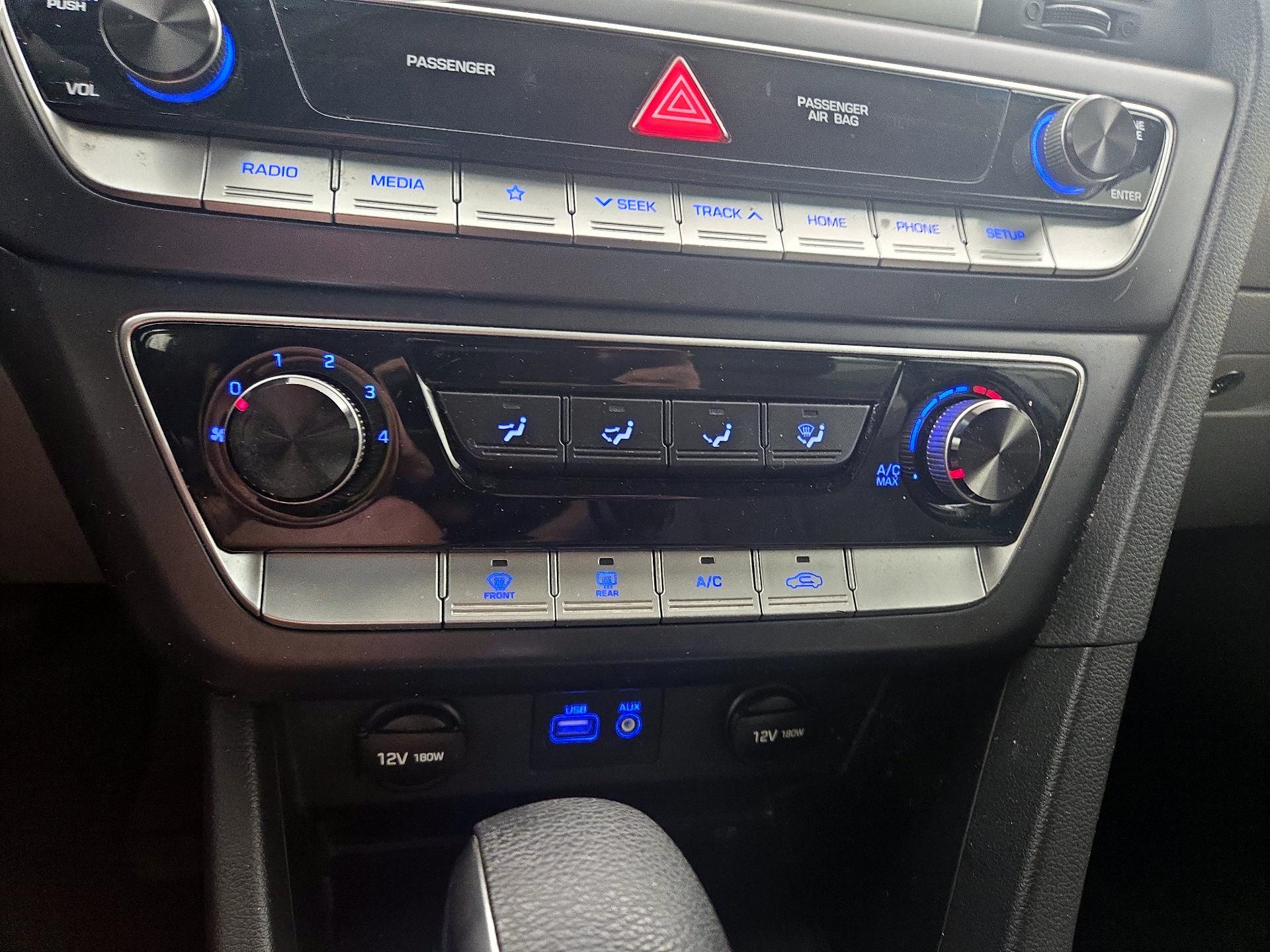 Thumbnail: 2019 Hyundai Sonata - 16