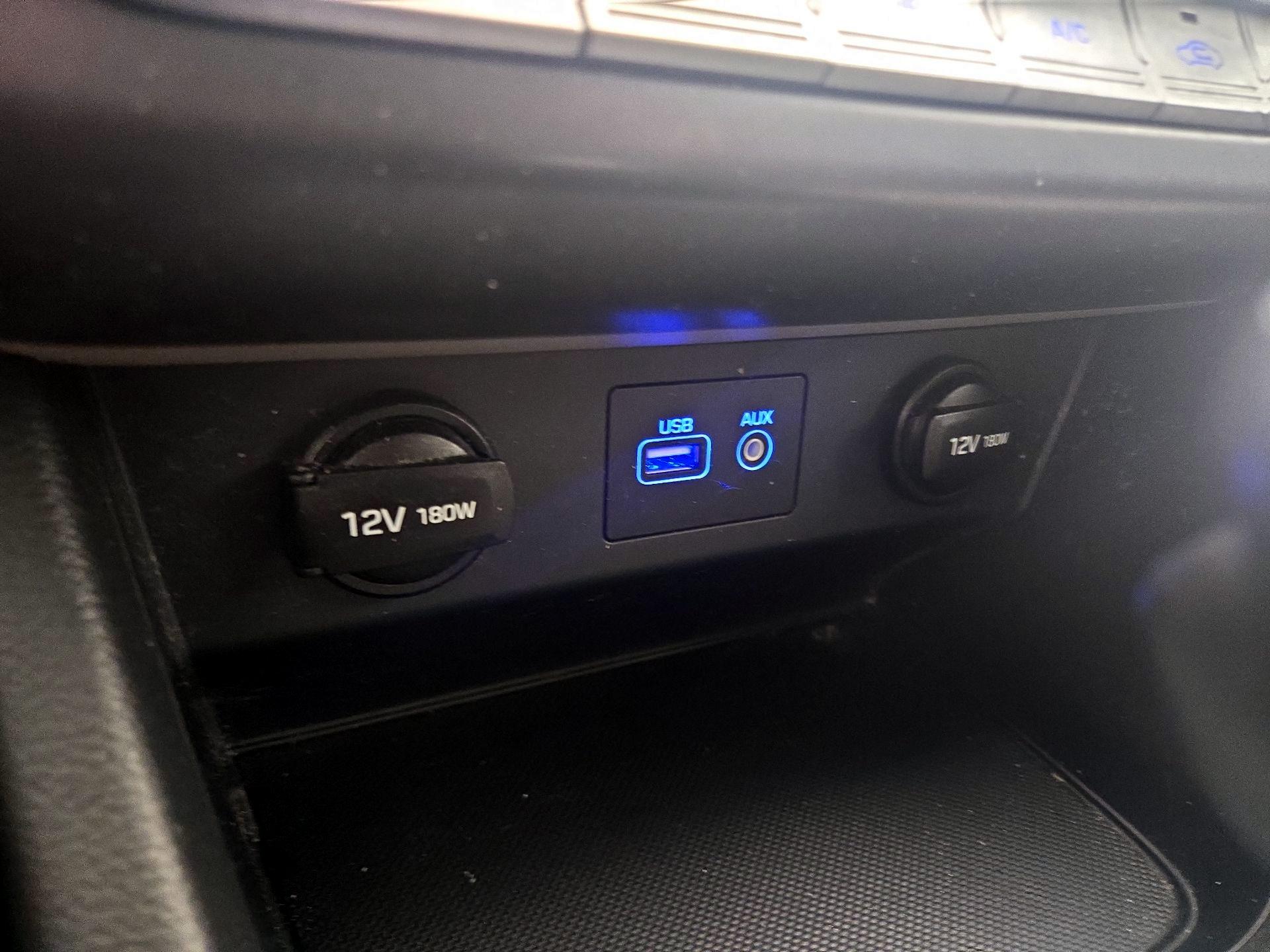 Thumbnail: 2019 Hyundai Sonata - 18
