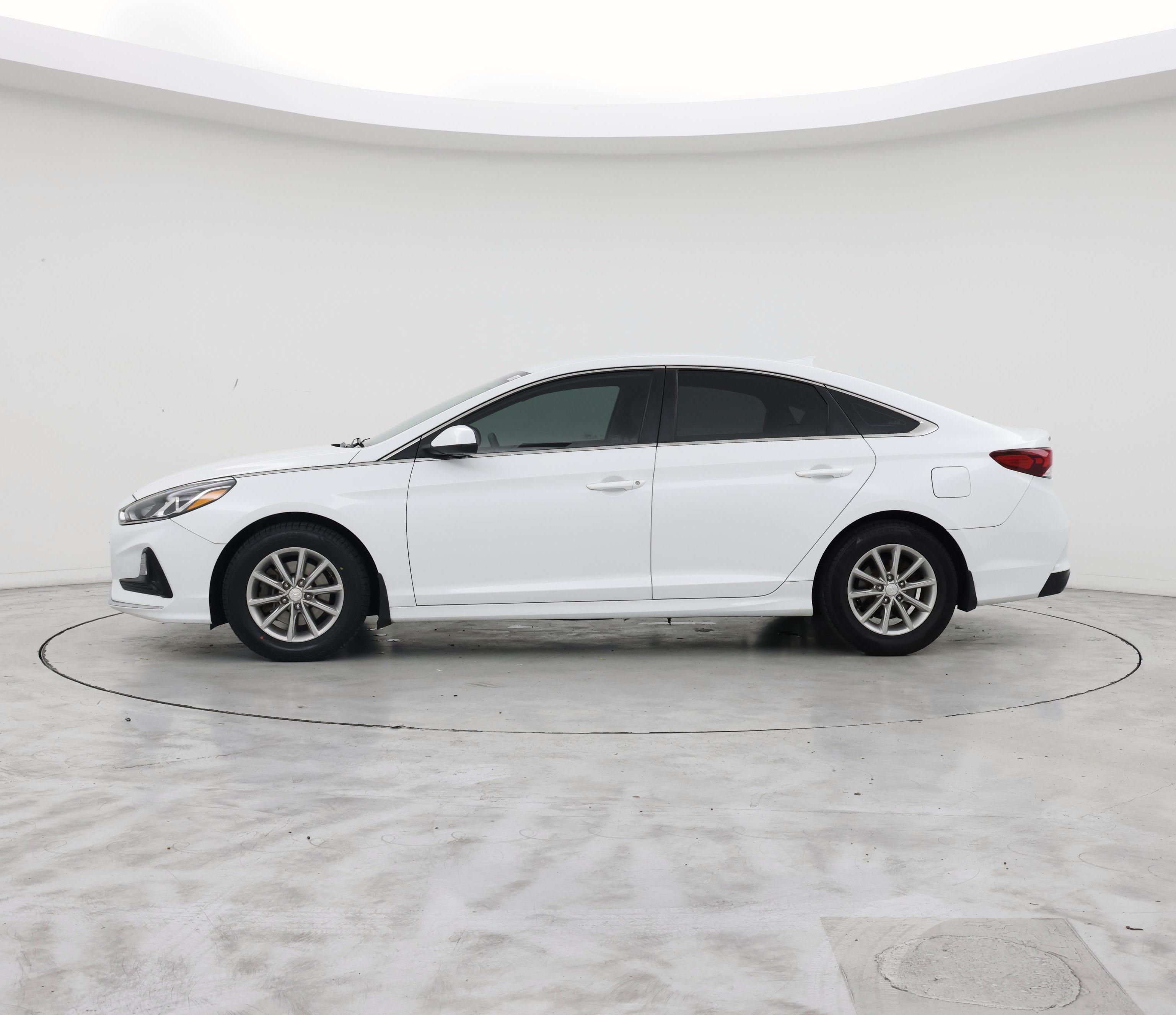 Thumbnail: 2019 Hyundai Sonata - 3