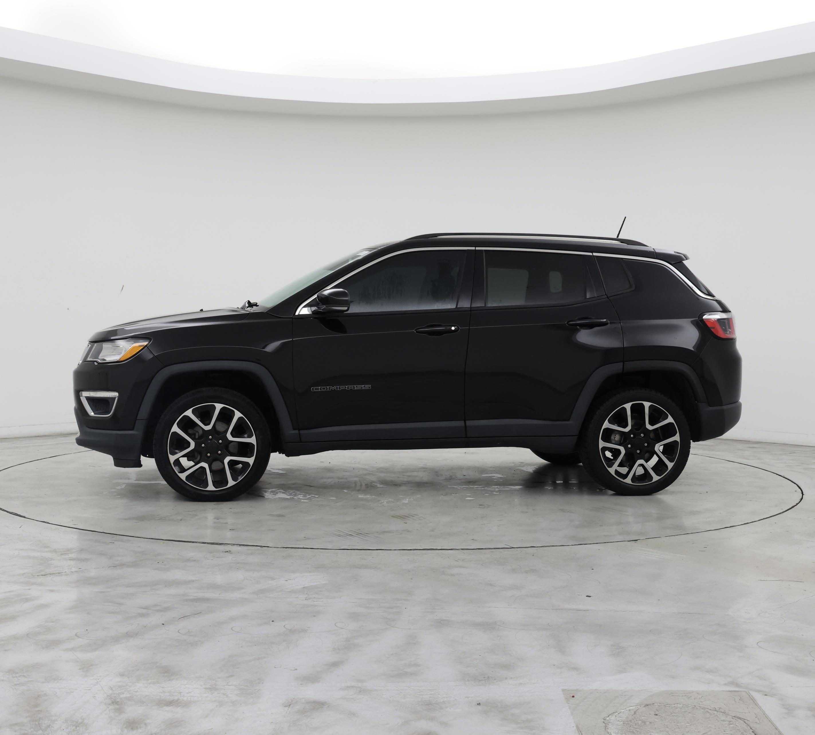 Thumbnail: 2017 Jeep Compass - 3