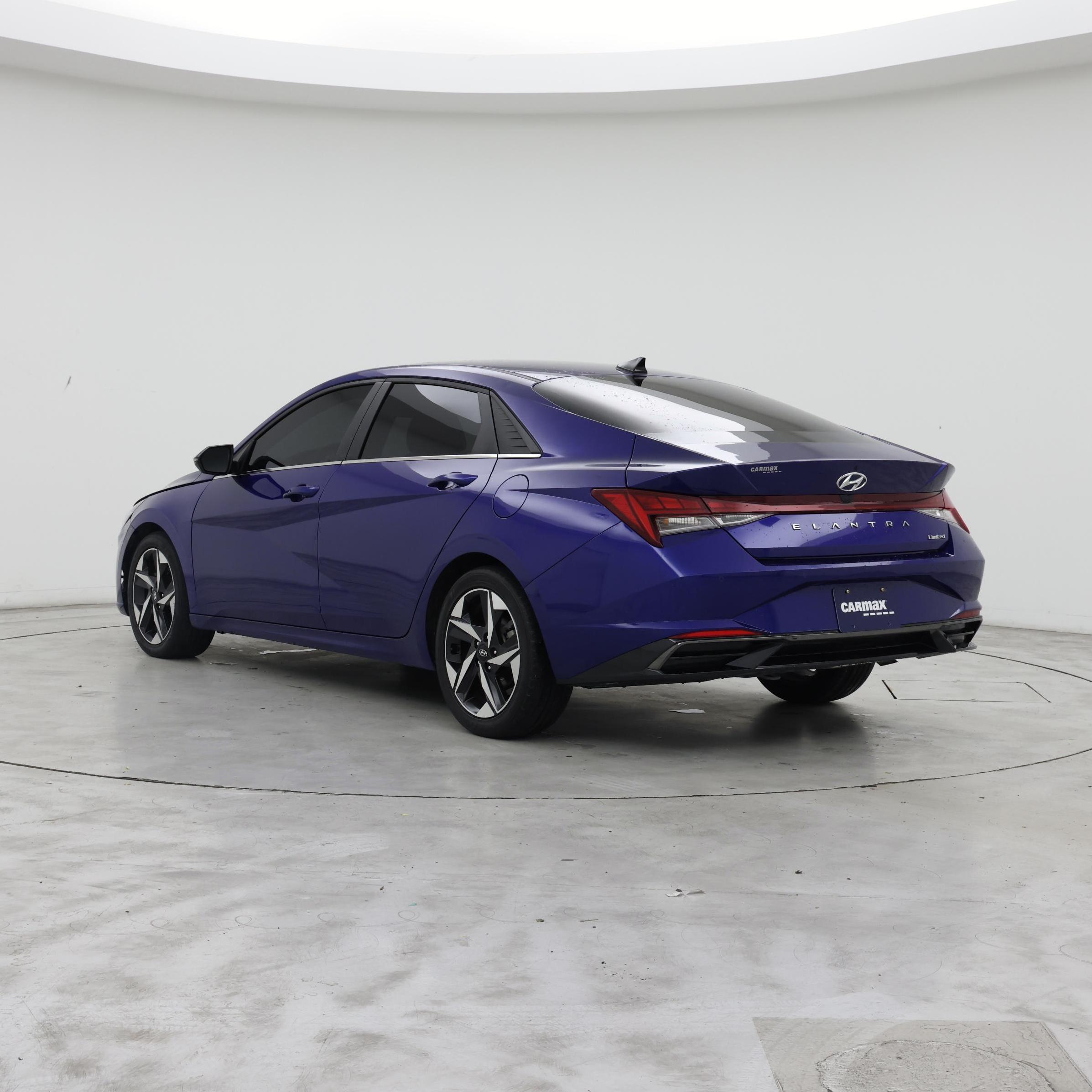 Thumbnail: 2022 Hyundai Elantra - 2