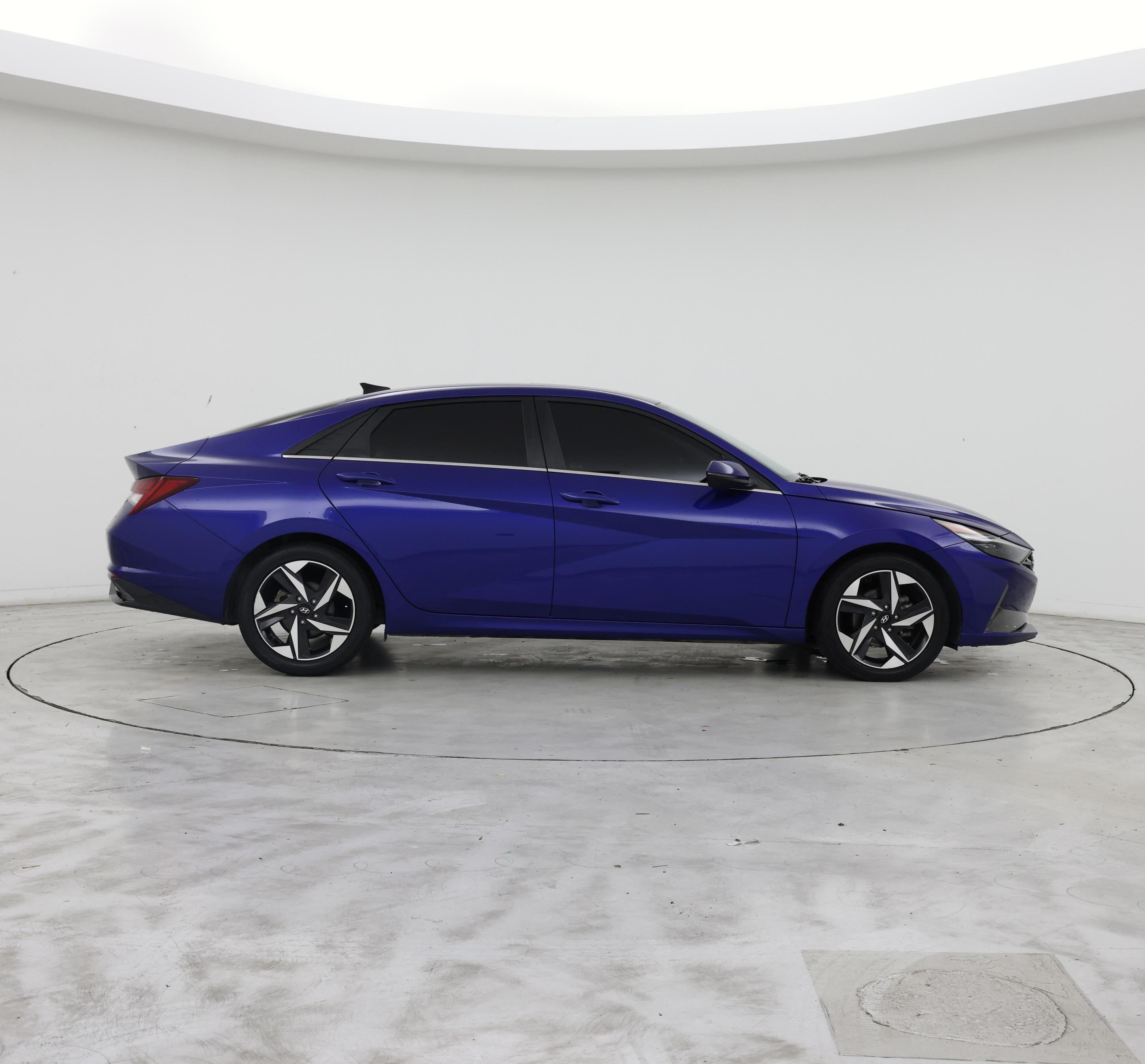 Thumbnail: 2022 Hyundai Elantra - 7