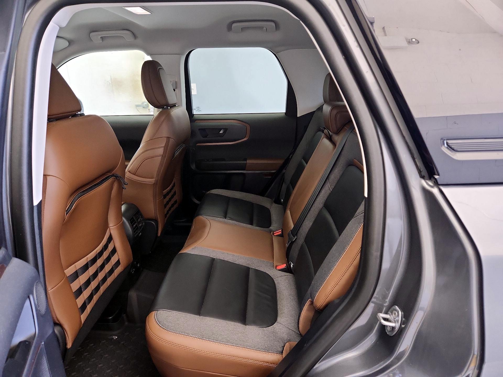 Thumbnail: 2022 Ford Bronco Sport - 19