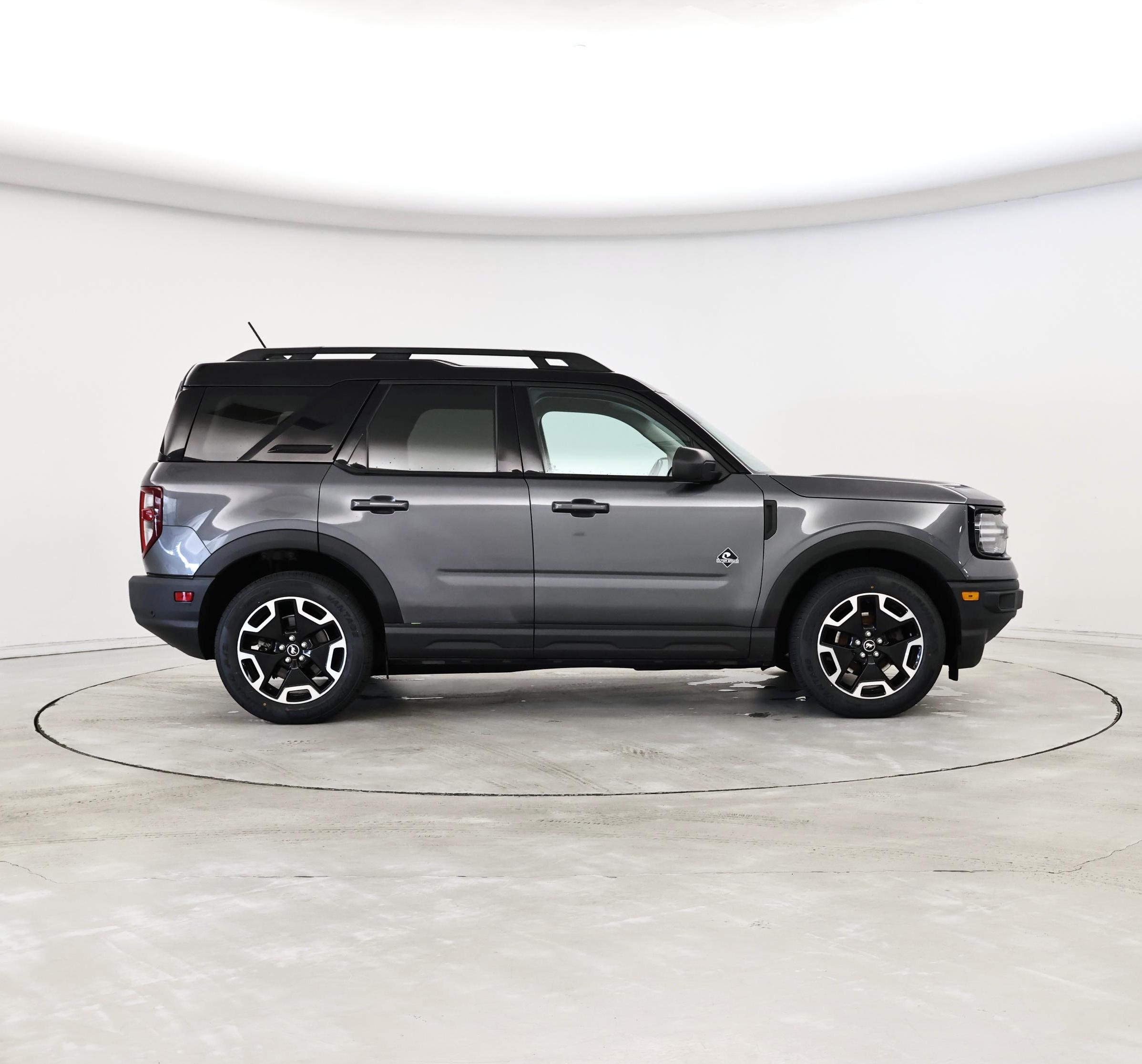 Thumbnail: 2022 Ford Bronco Sport - 7