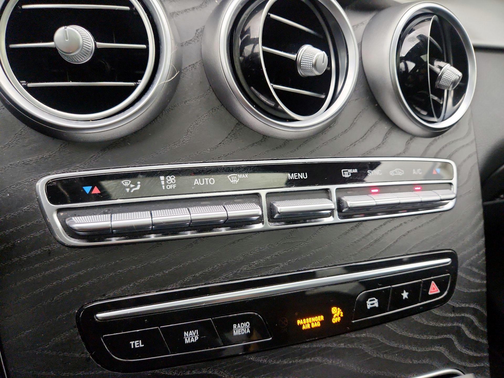 Thumbnail: 2021 Mercedes-Benz GLC - 16