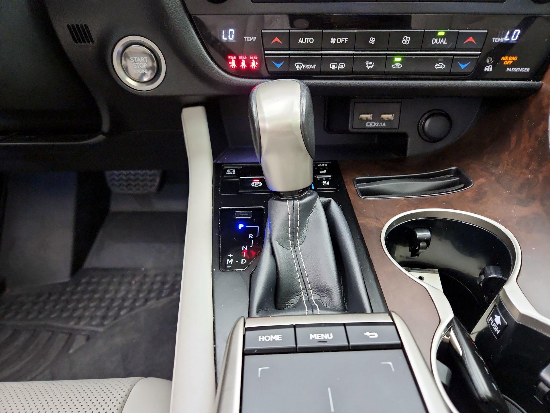 Thumbnail: 2021 Lexus RX - 15