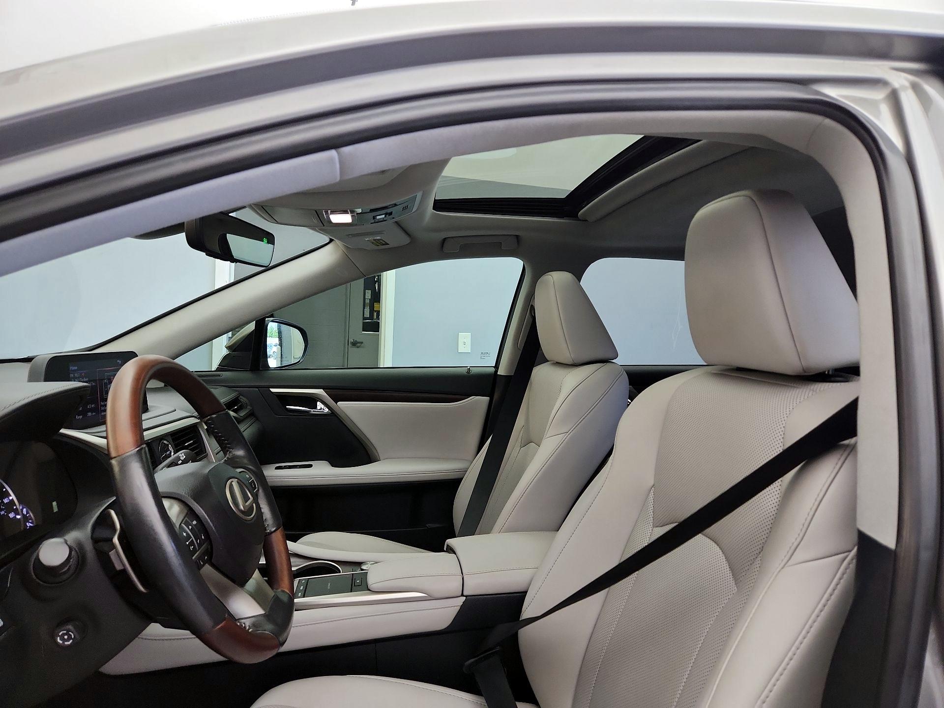 Thumbnail: 2021 Lexus RX - 17