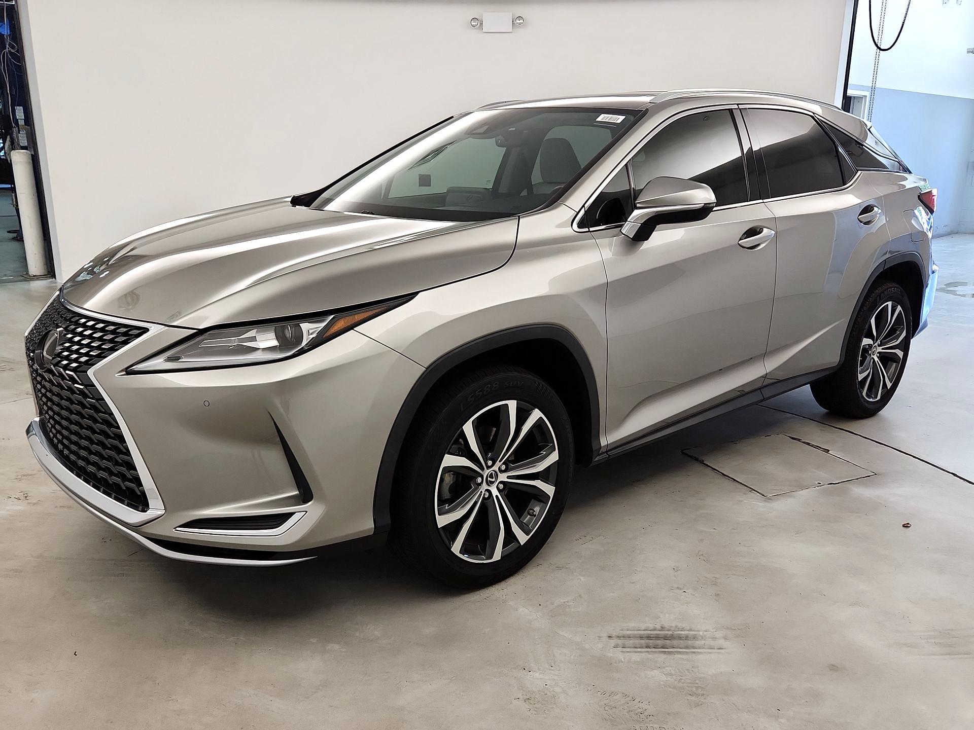 Thumbnail: 2021 Lexus RX - 3