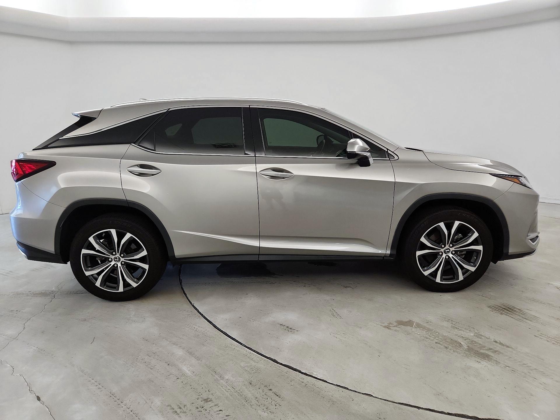 Thumbnail: 2021 Lexus RX - 4
