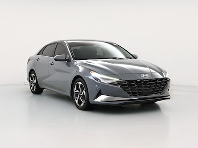 Gray 2022 Hyundai Elantra Limited