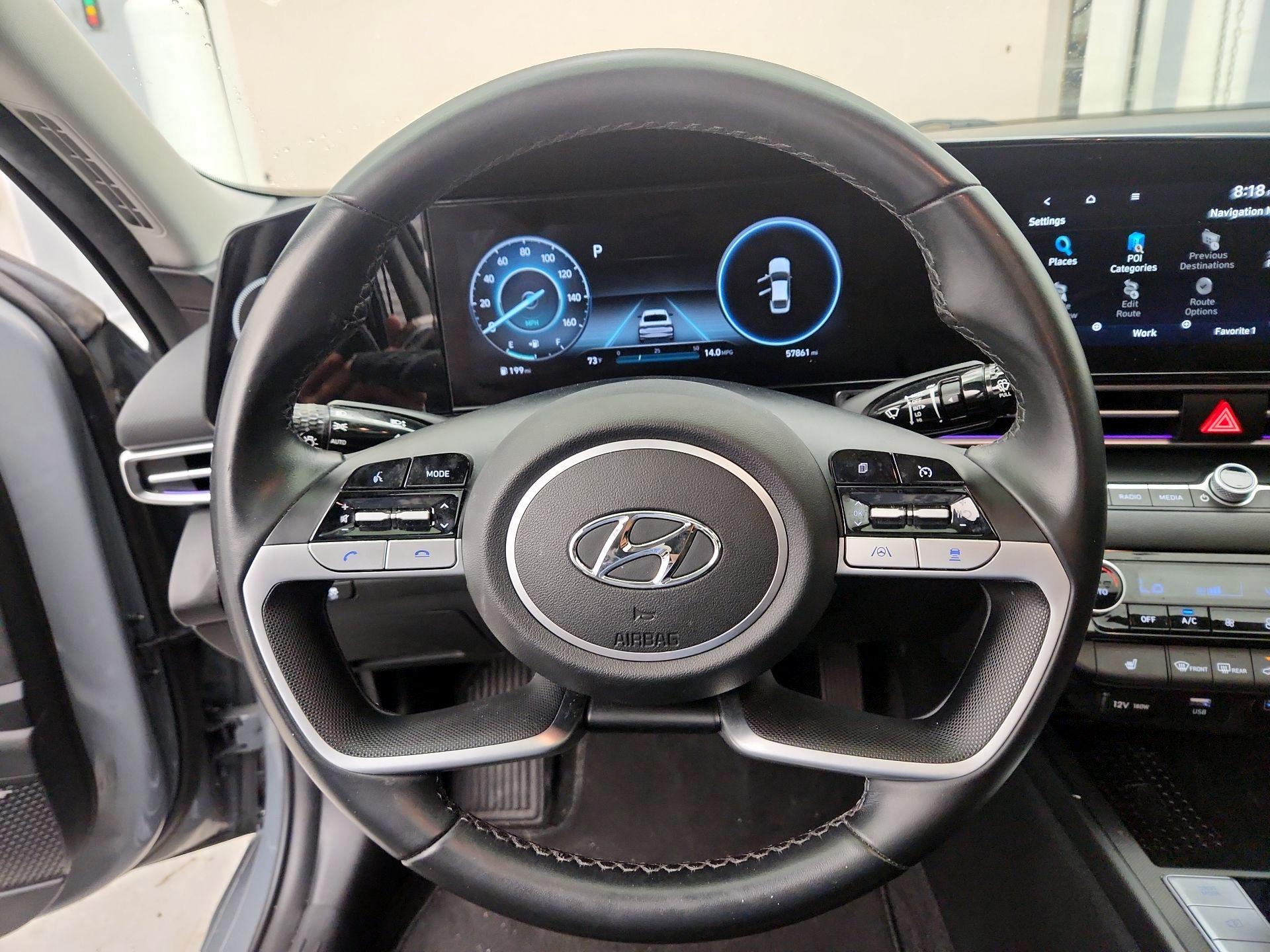Thumbnail: 2022 Hyundai Elantra - 10