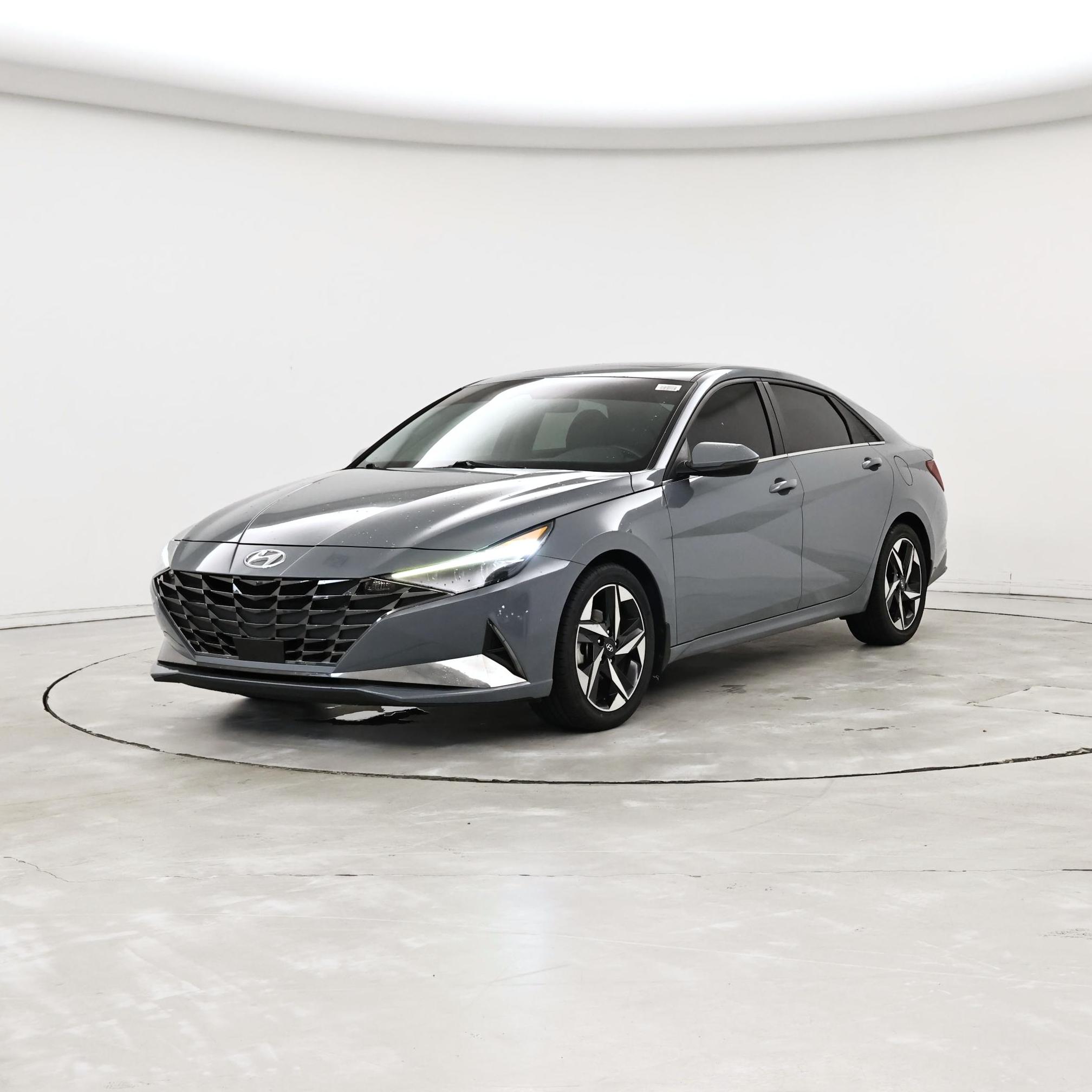 Thumbnail: 2022 Hyundai Elantra - 4