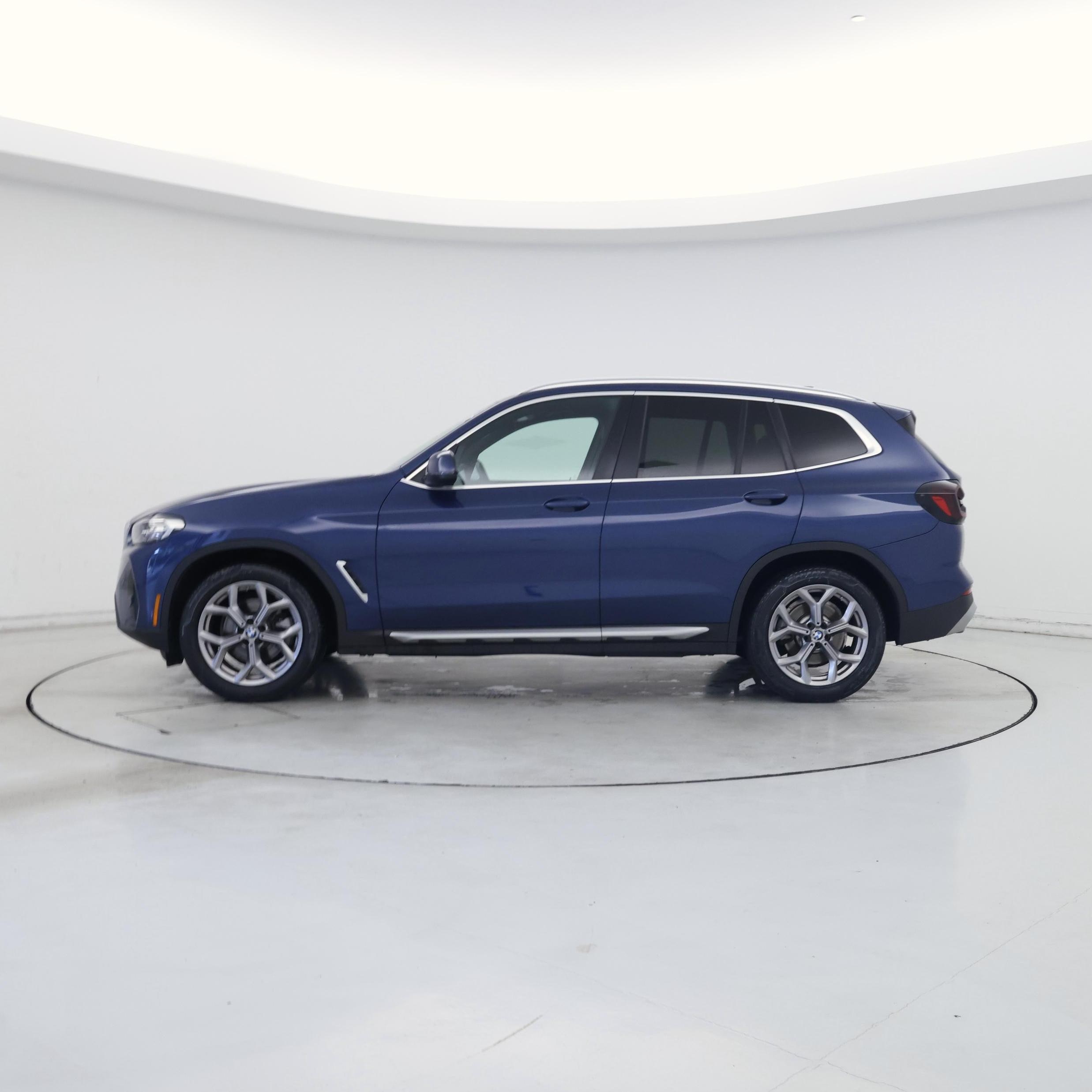 Thumbnail: 2023 BMW X3 - 3