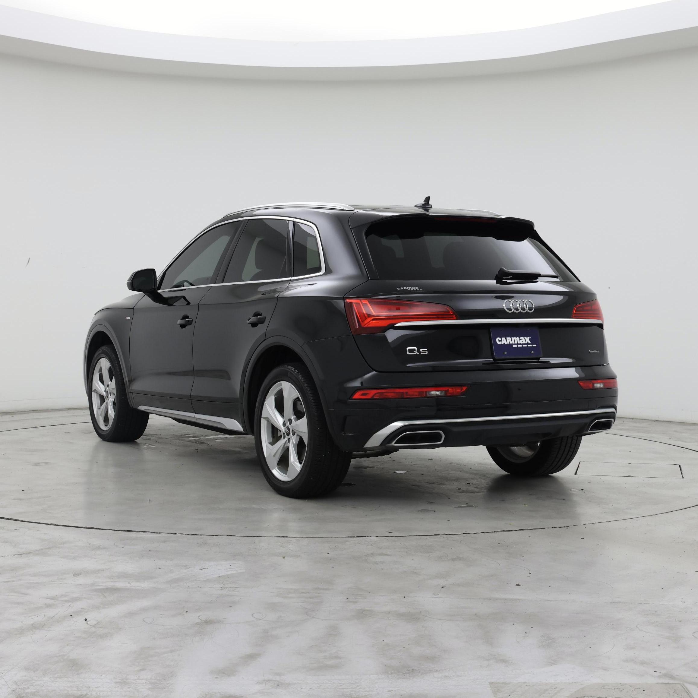 Thumbnail: 2022 Audi Q5 - 2