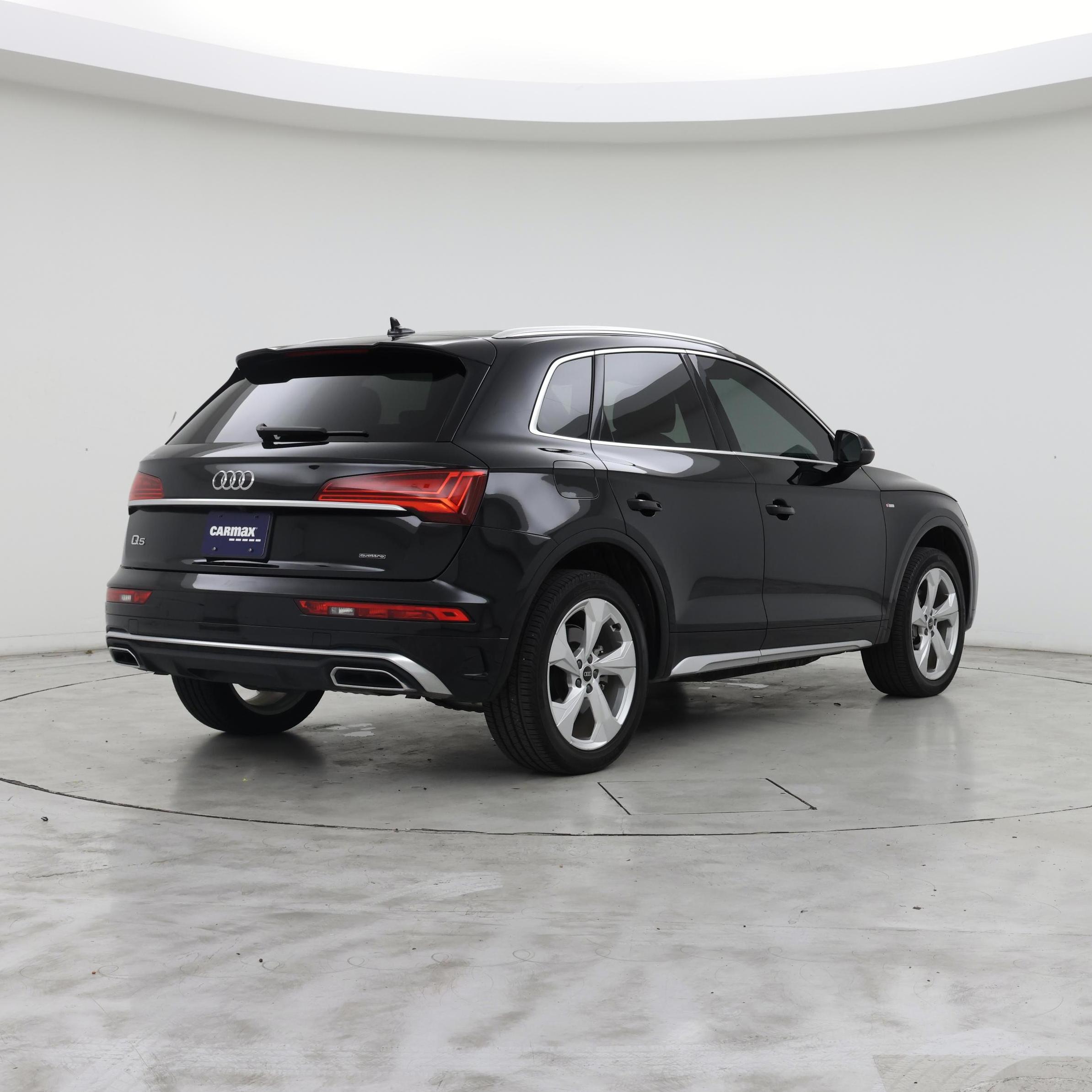 Thumbnail: 2022 Audi Q5 - 8